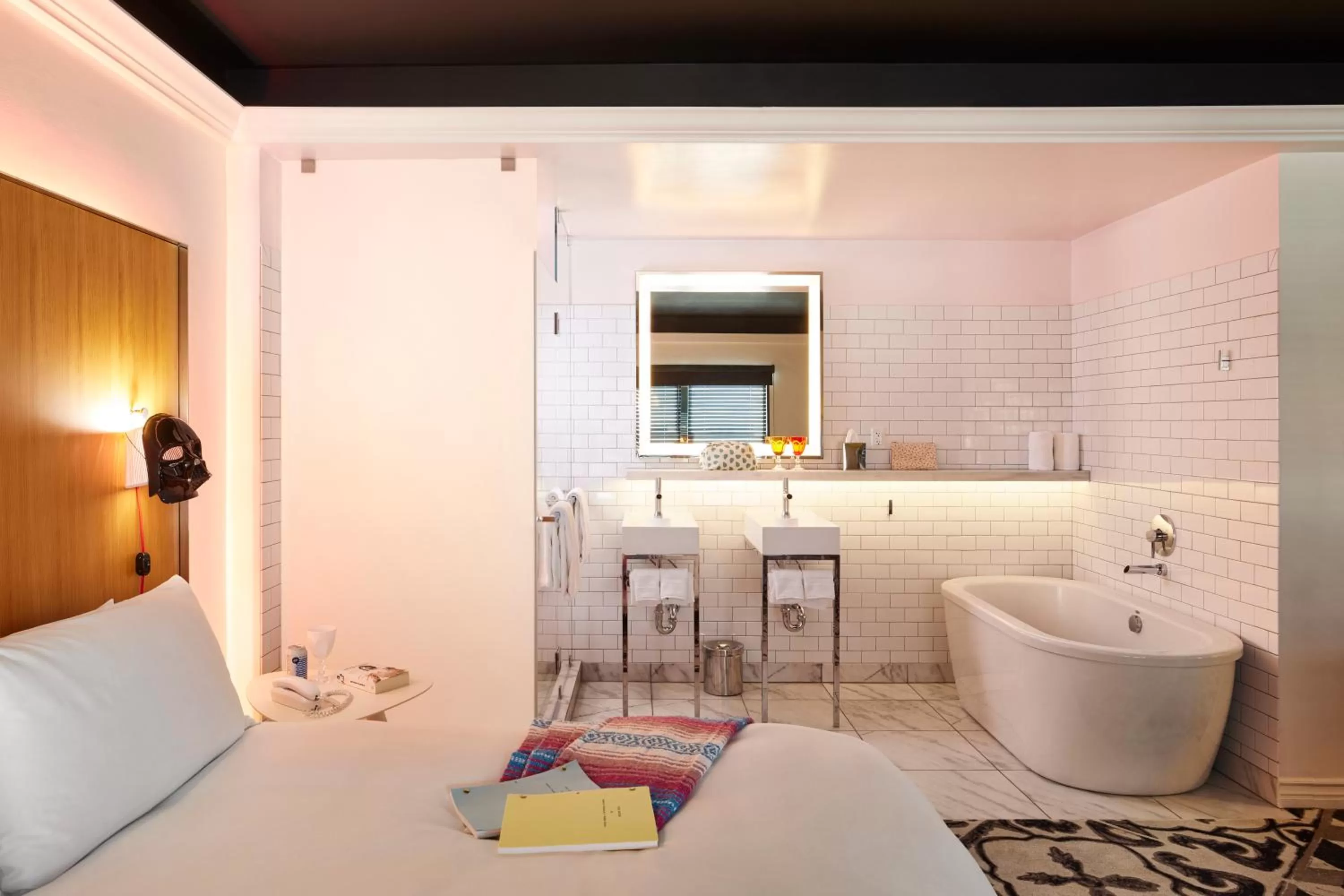 Bathroom in Mama Shelter Los Angeles