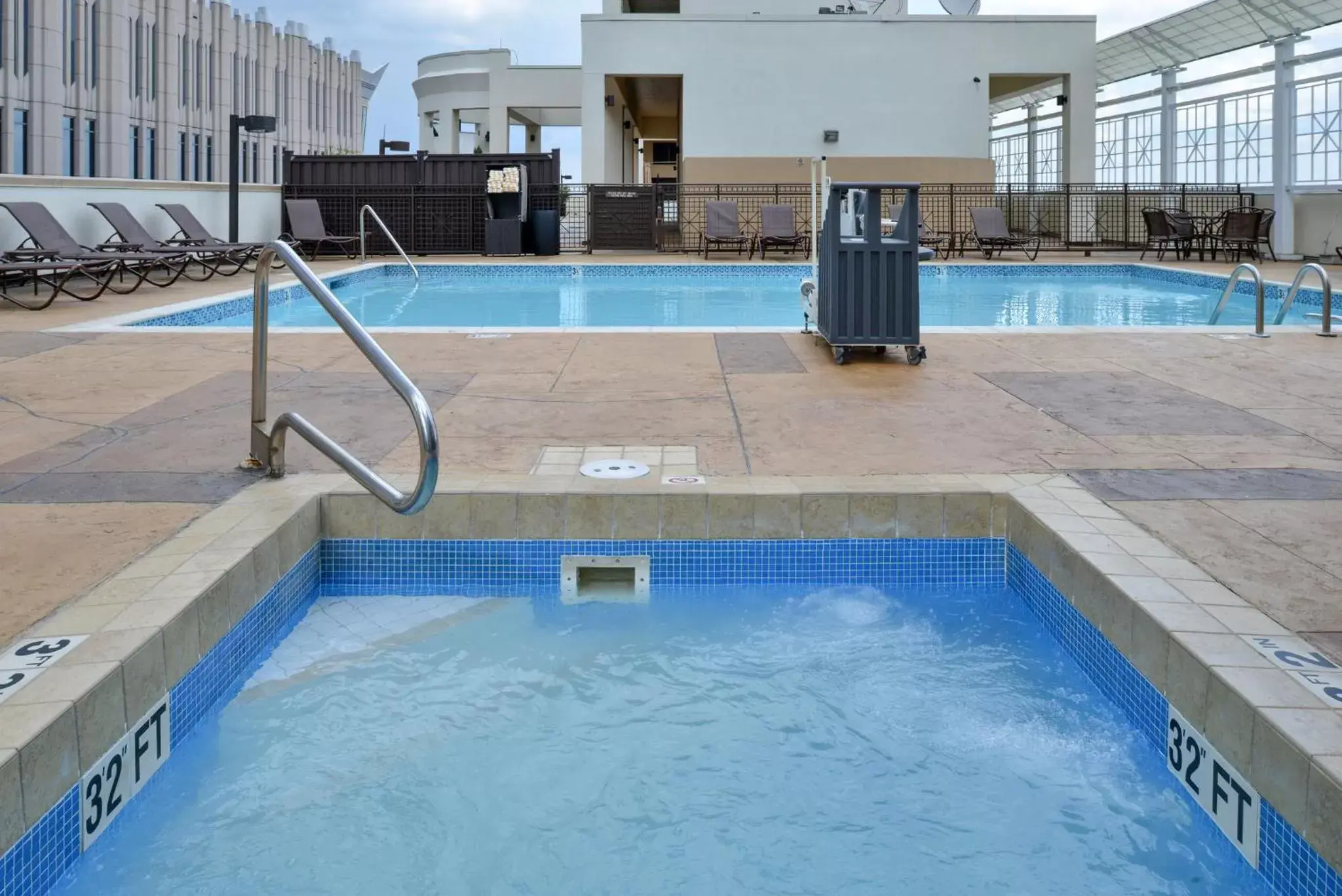 Swimming Pool in Holiday Inn Charlotte Center City, an IHG Hotel