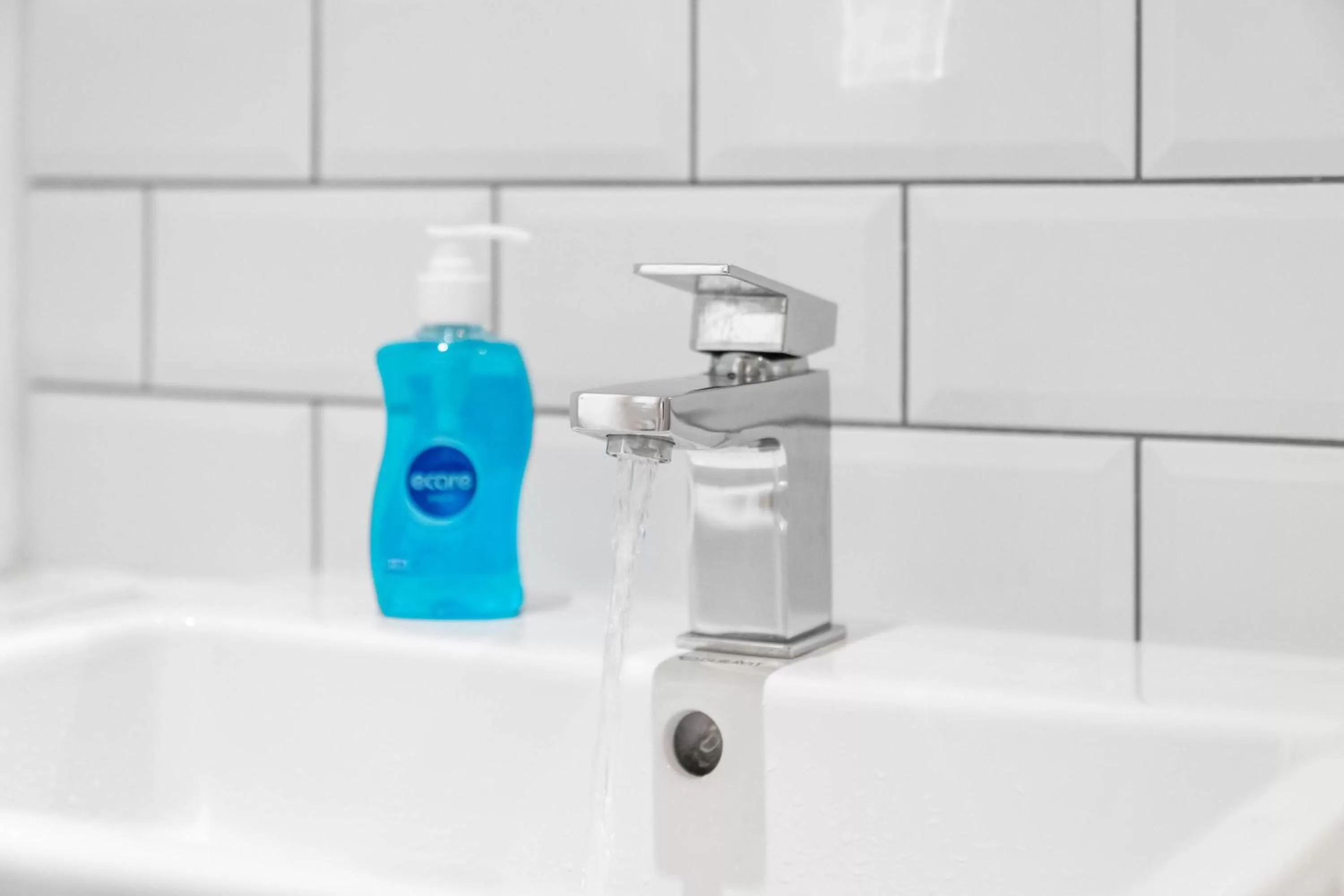 Bathroom in Onyx O2 Arena Brindley Place Broad Street Large Spacious Apartment