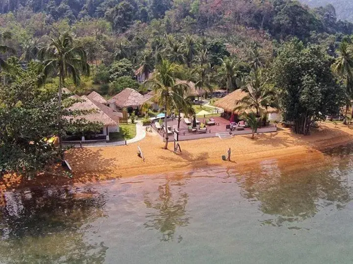 Beach in Serenity Resort Koh Chang