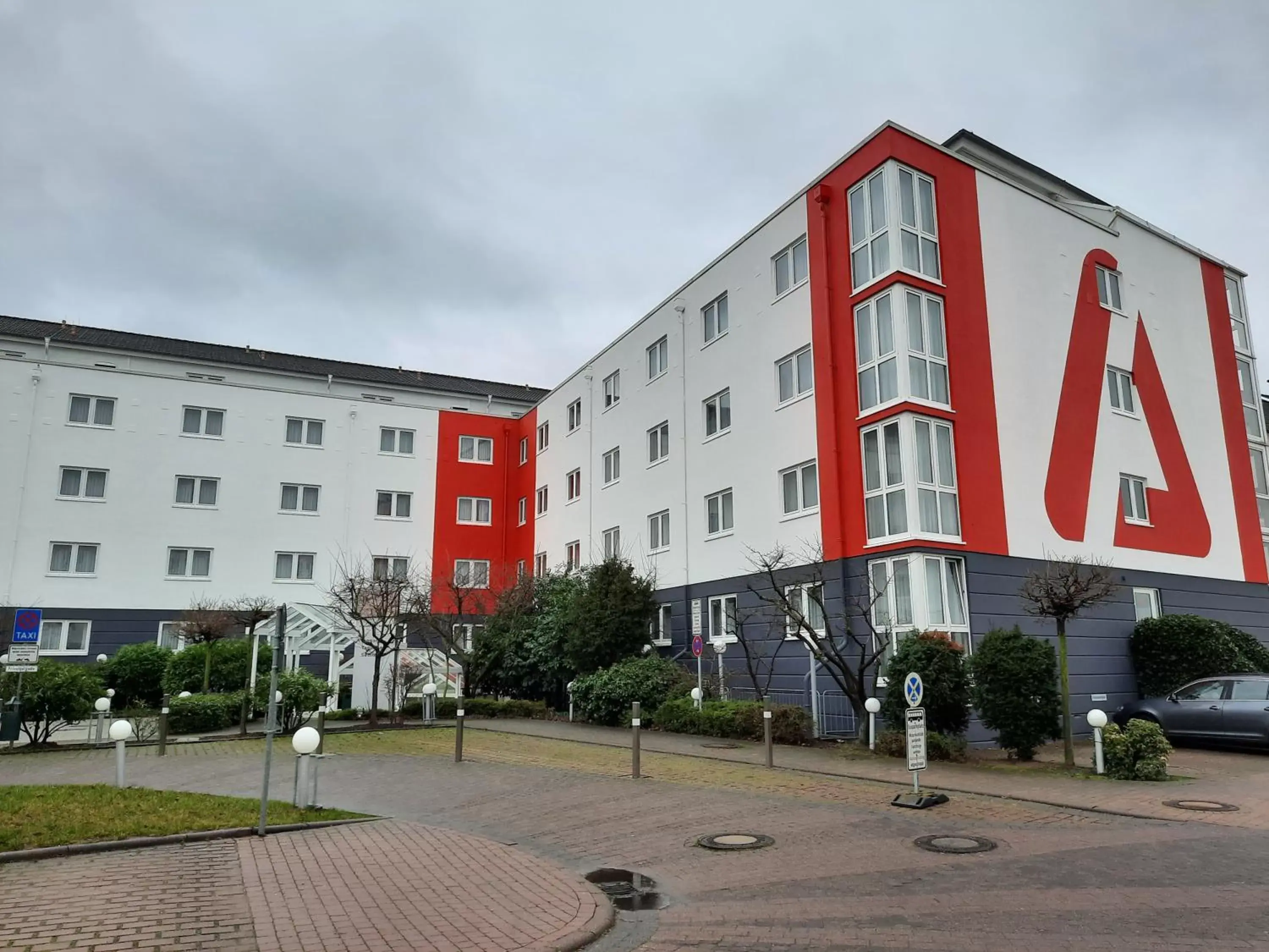 Property Building in Amedia Frankfurt Airport, Trademark Collection by Wyndham