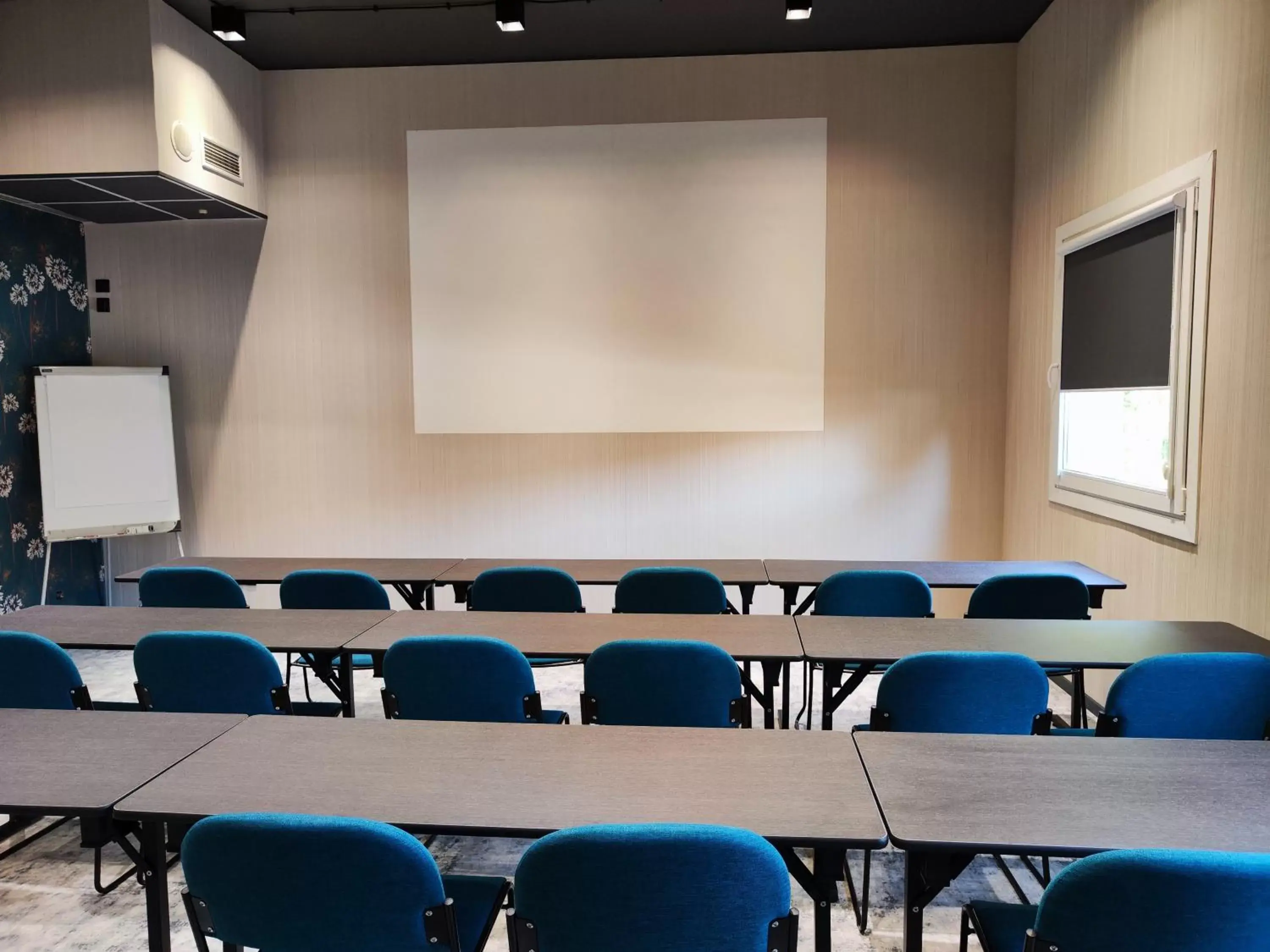 Meeting/conference room in Ibis Katowice - Zabrze