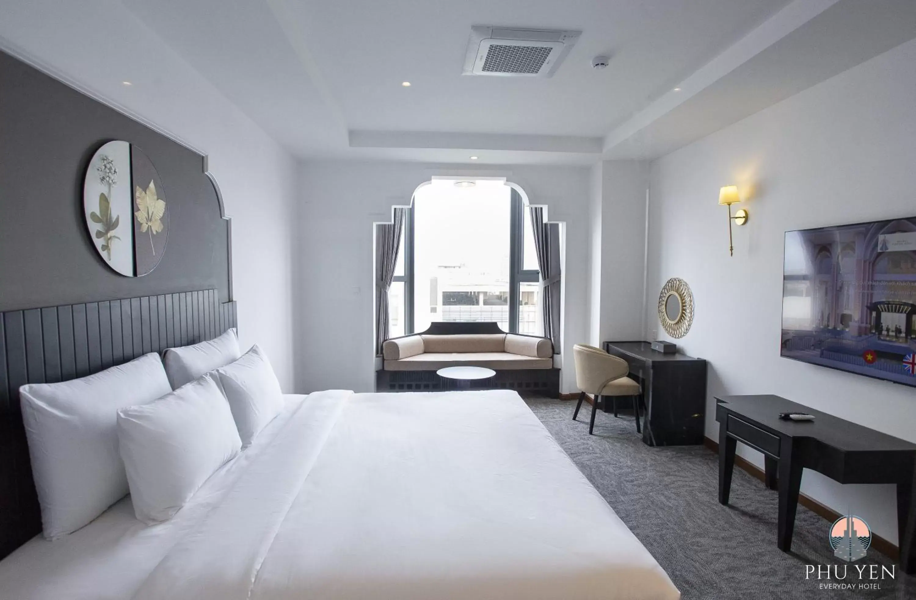 Superior Queen Room in PHÚ YÊN EVERYDAY HOTEL Superior Queen Room in PHÚ YÊN EVERYDAY HOTEL