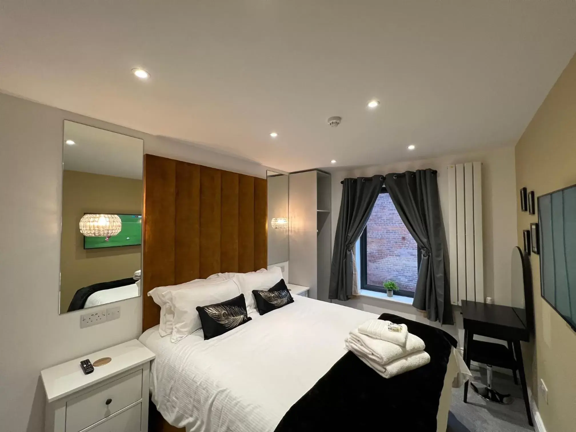 Bedroom in Winckley Square Residences