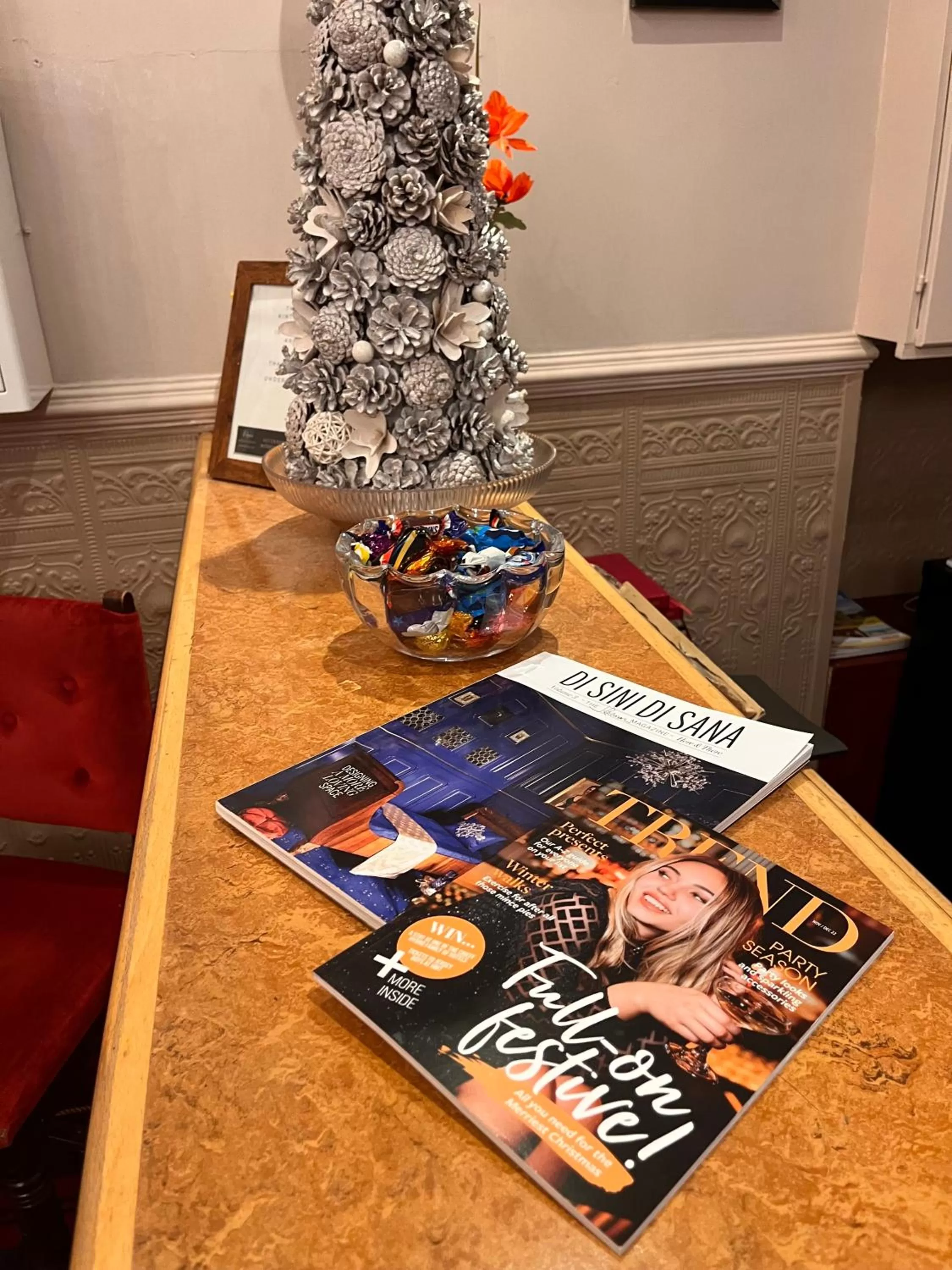 Lobby or reception in The Elgin Kintore Arms, Inverurie - Heritage Hotel Since 1855