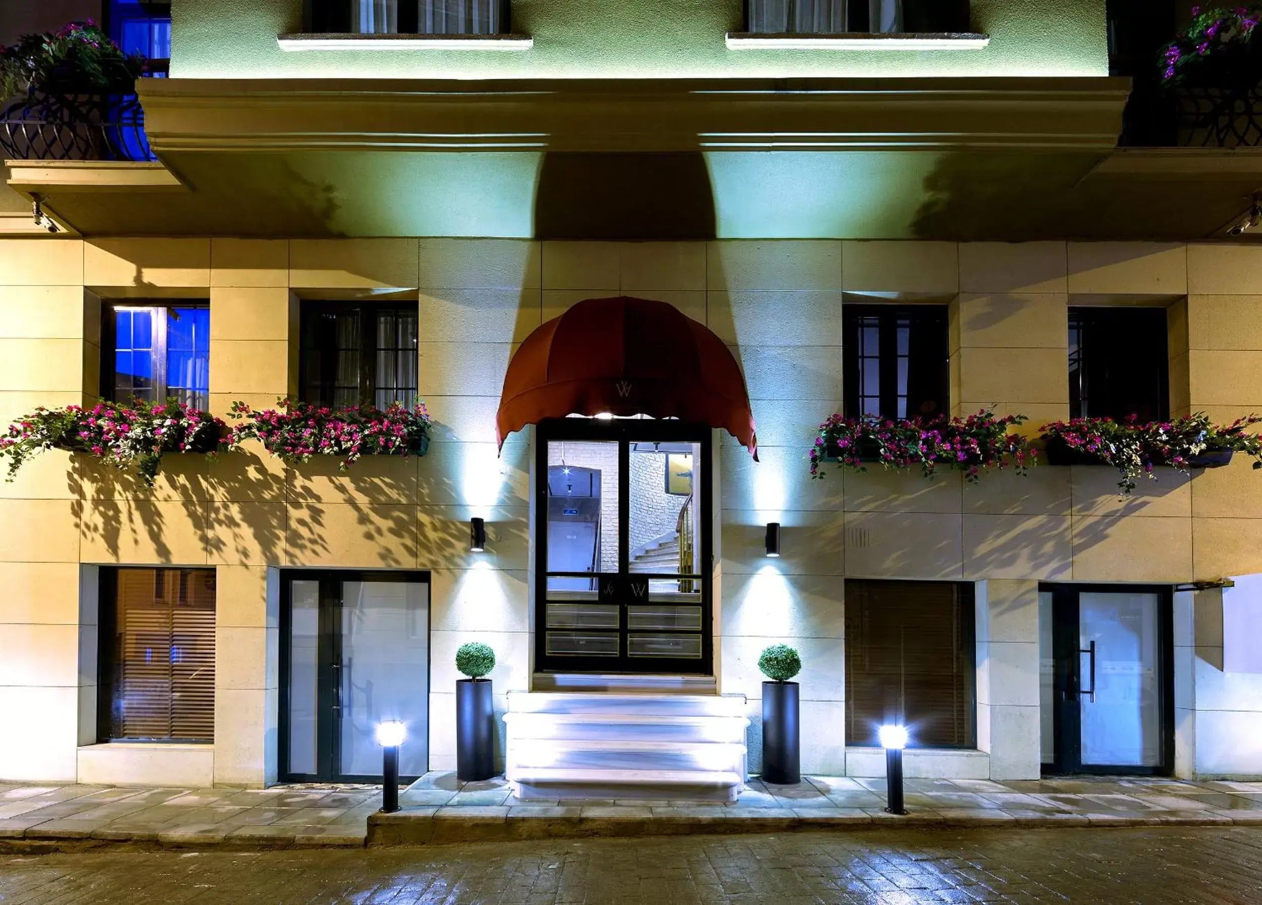 Facade/entrance in Walton Hotels Galata