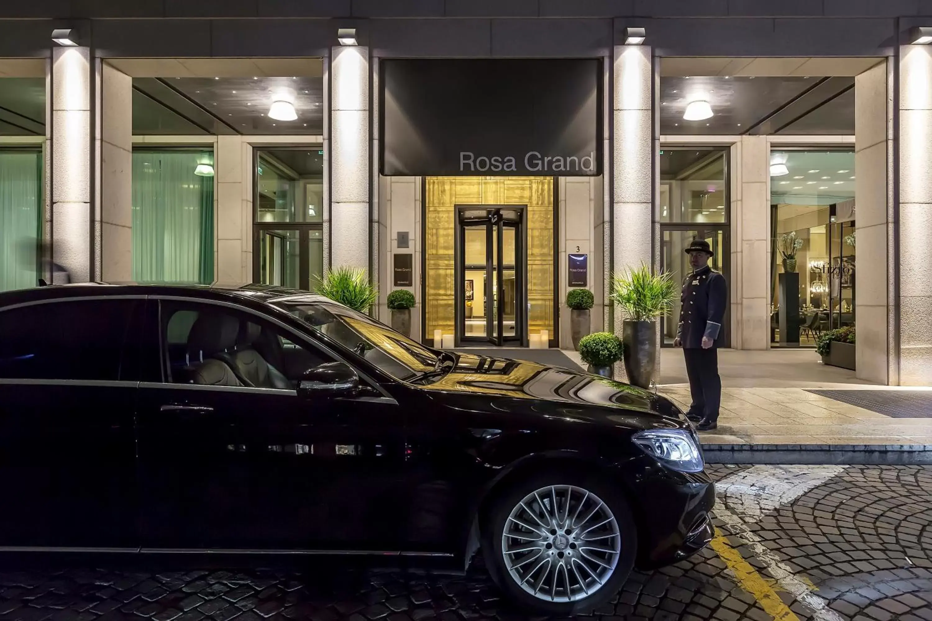 Property building in Rosa Grand Milano - Starhotels Collezione