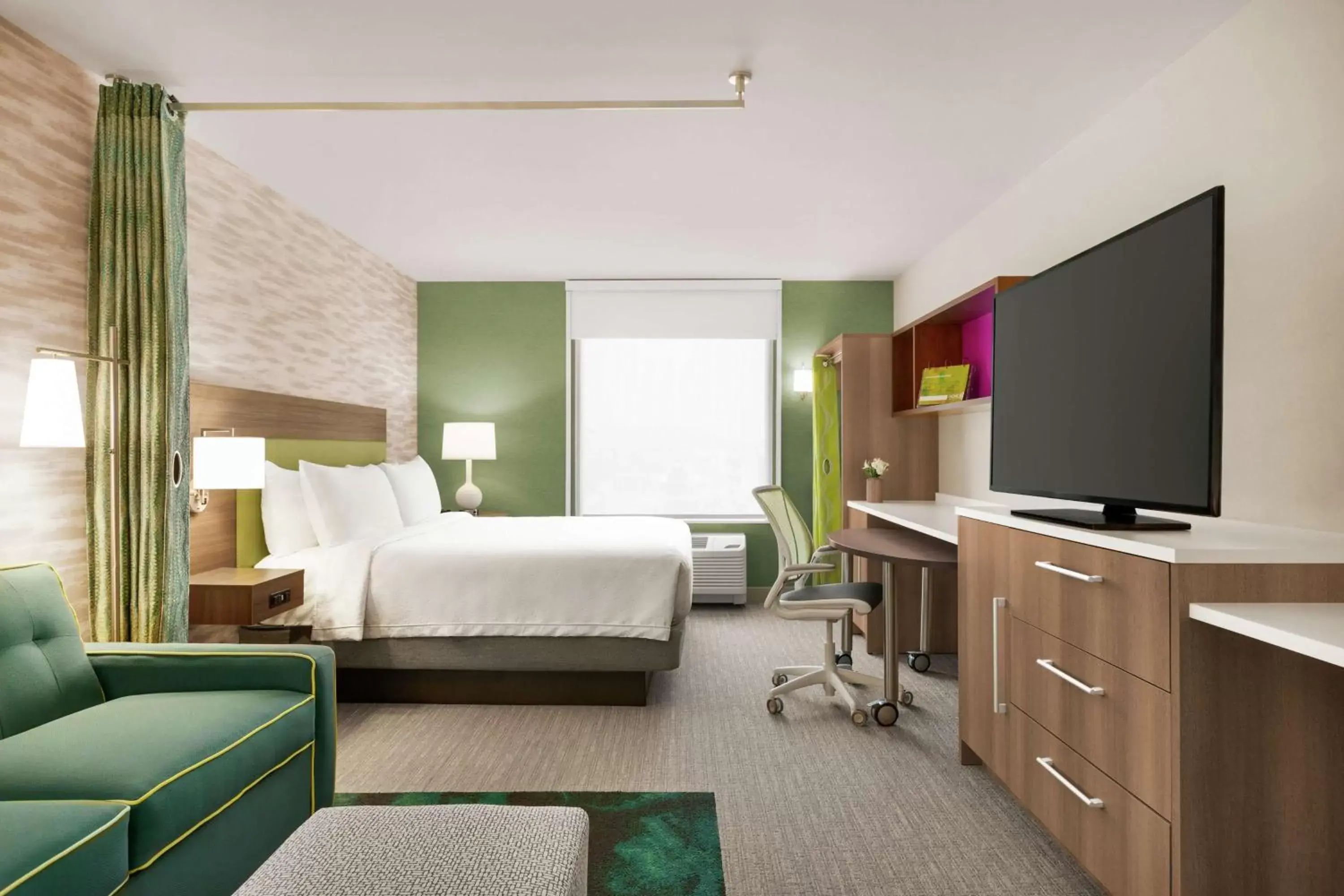 Bedroom, TV/Entertainment Center in Home2 Suites By Hilton Scottsdale Salt River