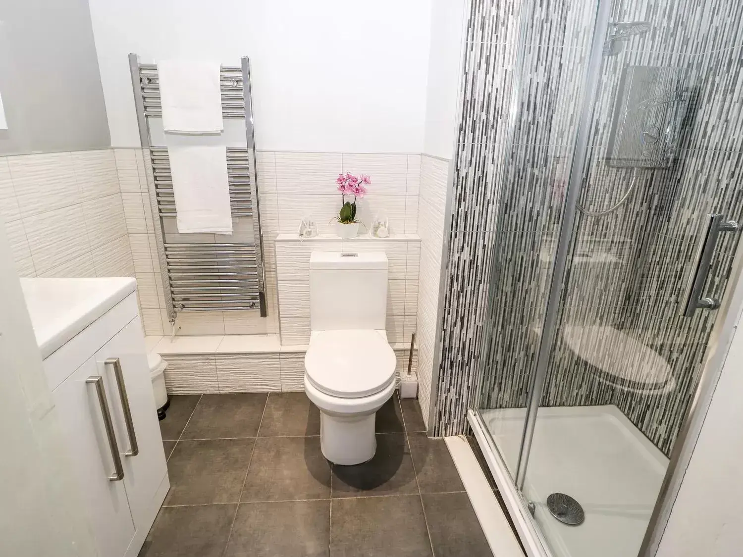 Bathroom in St John's North Hotel Apartments