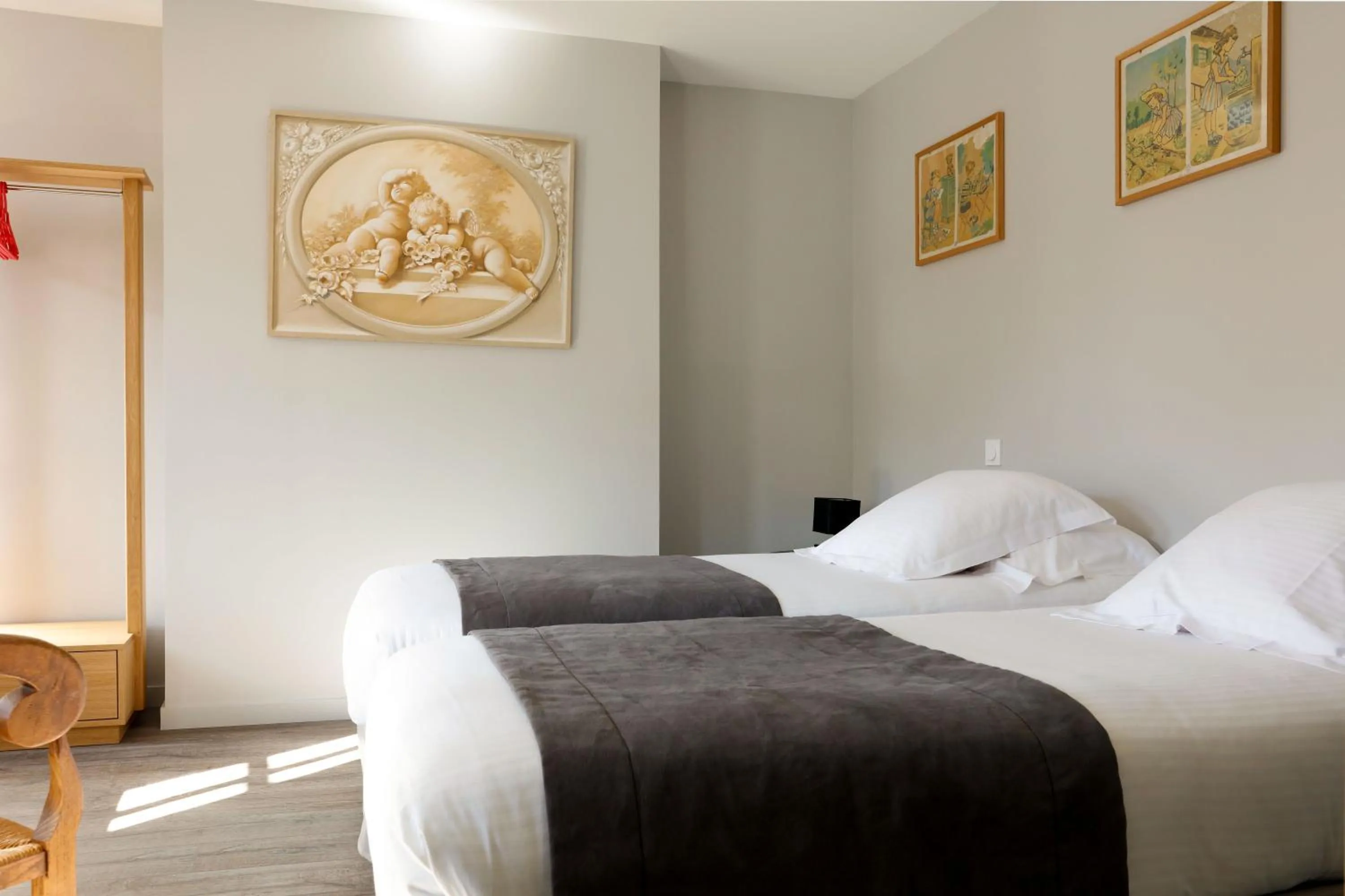 Bedroom, Bed in Hotel Le Dauphin