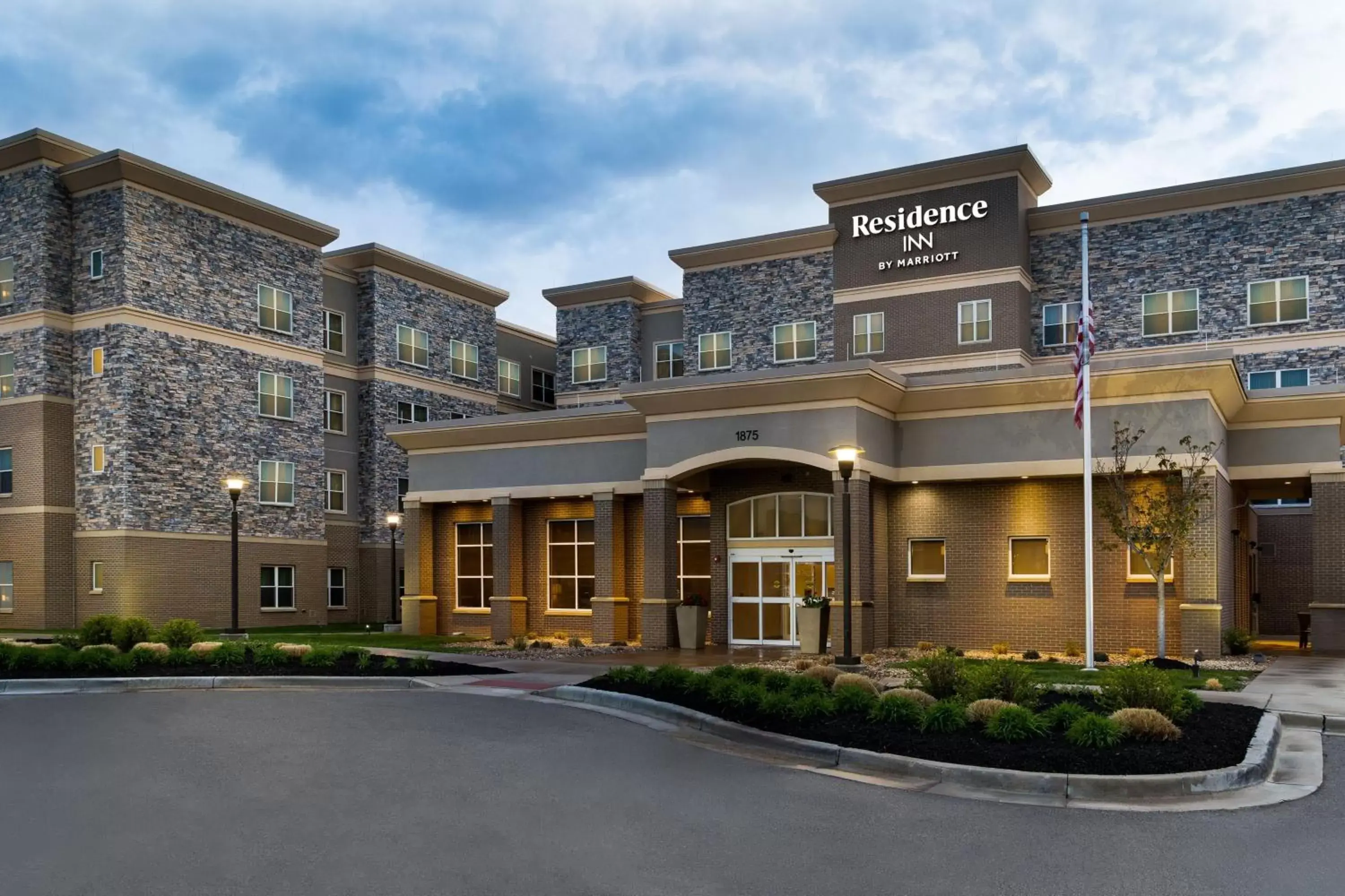 Property Building in Residence Inn by Marriott Kansas City at The Legends