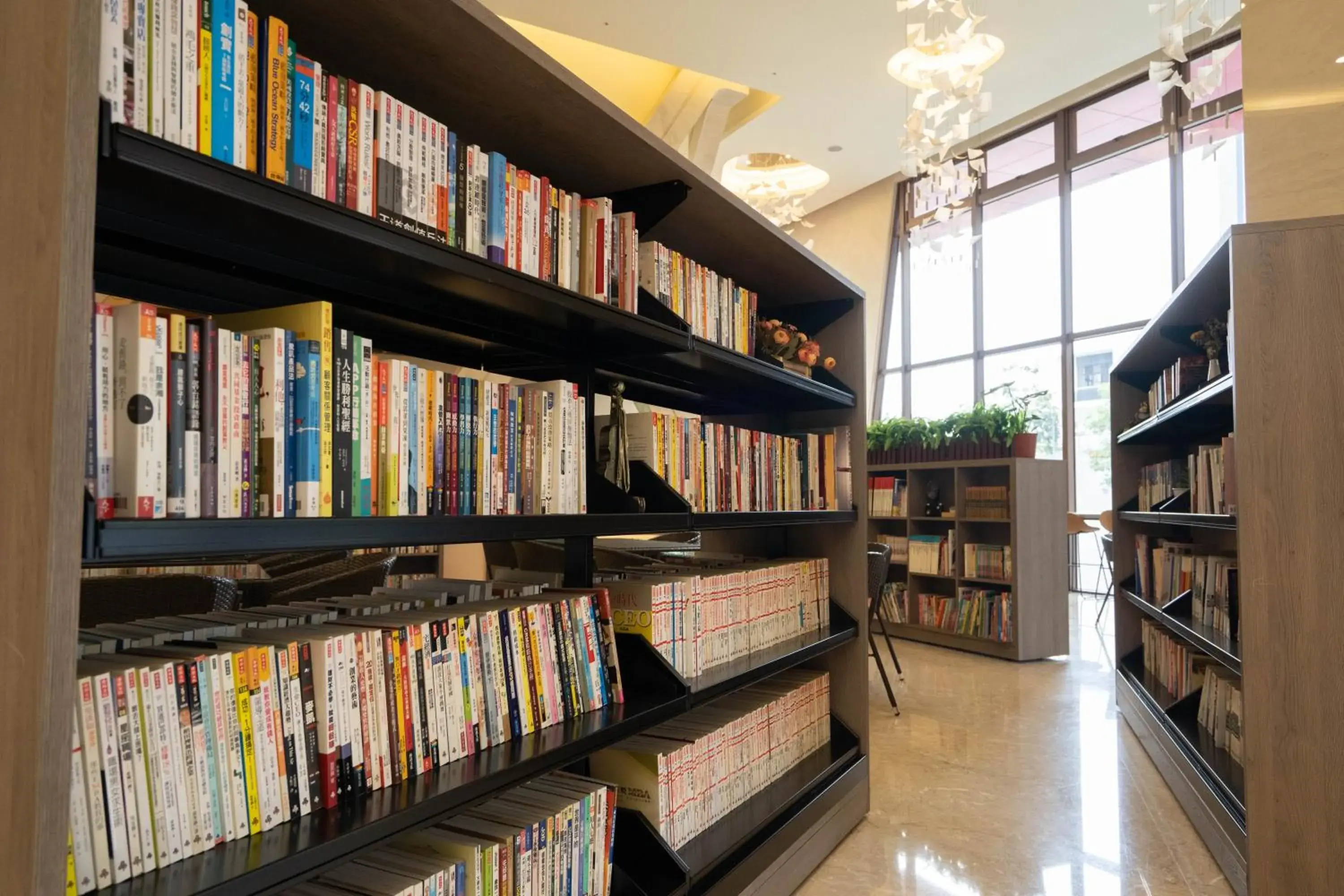 Library in He Ti Hotel