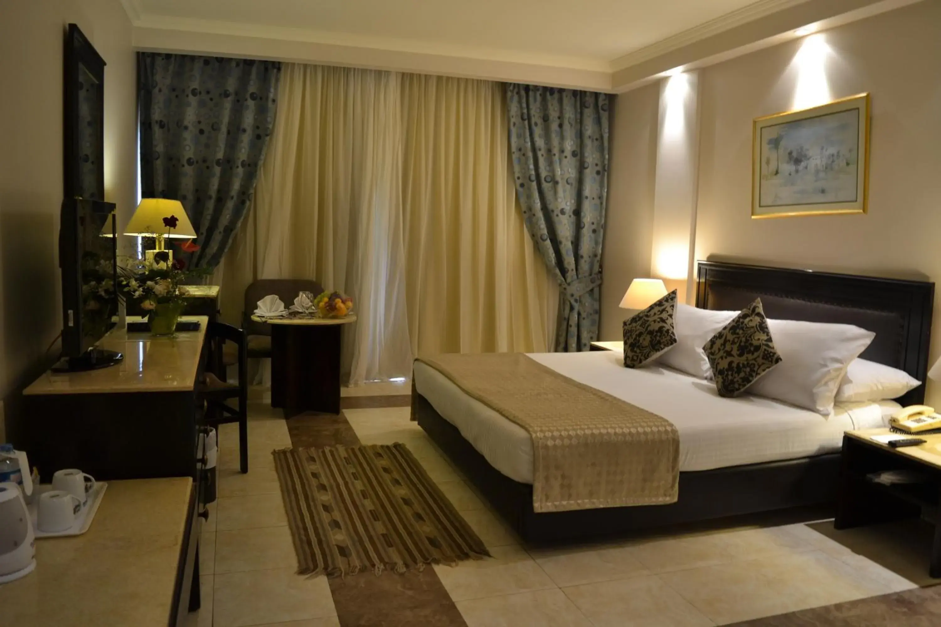 Bedroom, Room Photo in Pyramids Park Resort Cairo