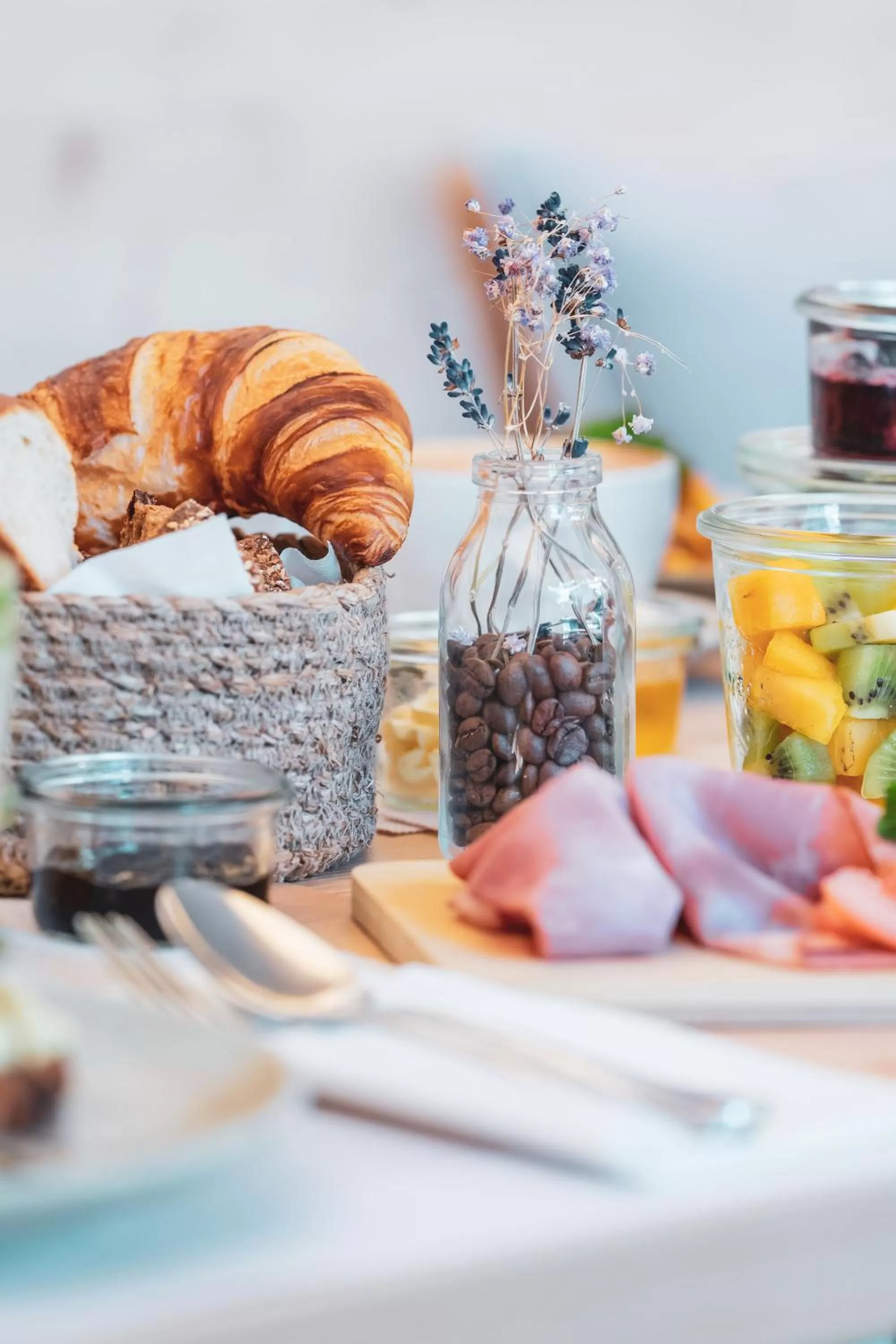 Food and drinks in la belle vue Boutique Hotel & Café