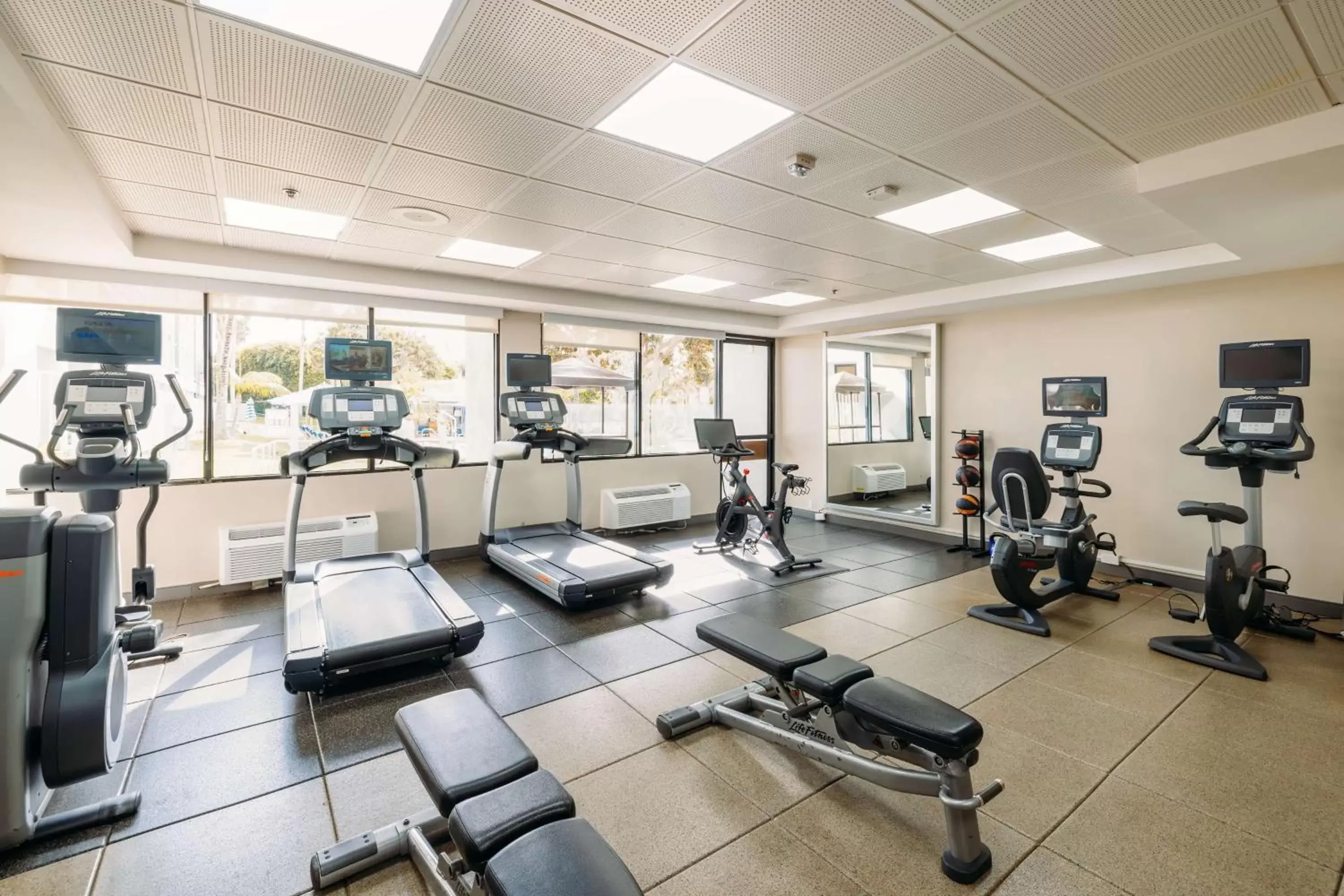 Fitness centre/facilities in Hotel MDR Marina del Rey- a DoubleTree by Hilton Fitness centre/facilities in Hotel MDR Marina del Rey- a DoubleTree by Hilton