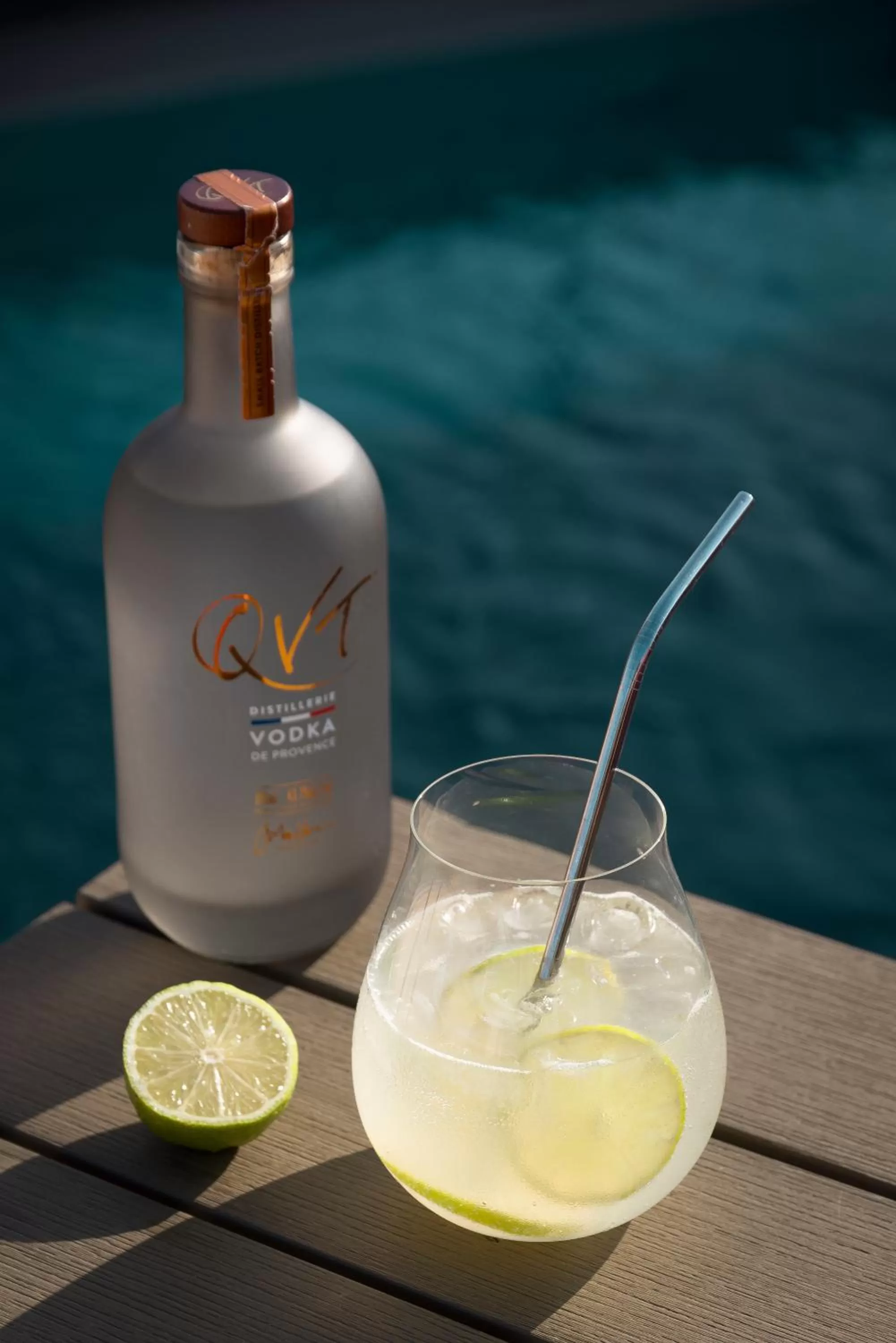 Swimming pool in Grand Hôtel Dauphiné Toulon, Boutique Hôtel & Suites