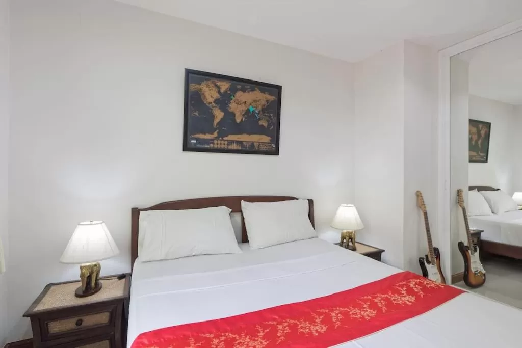 Bed in Mountain Seaview Luxury Apartments