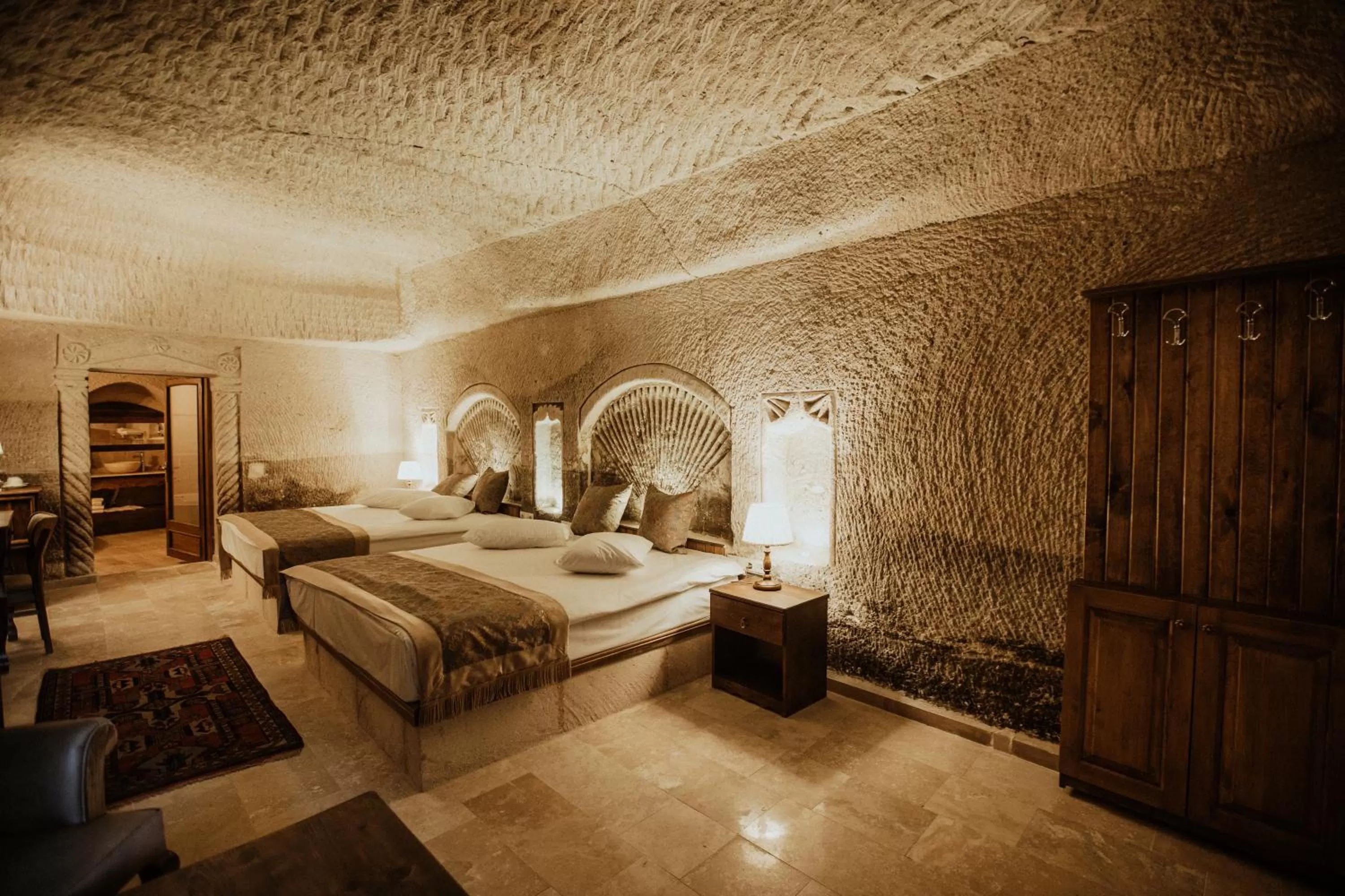 Bed in Kismet Cave Mansion
