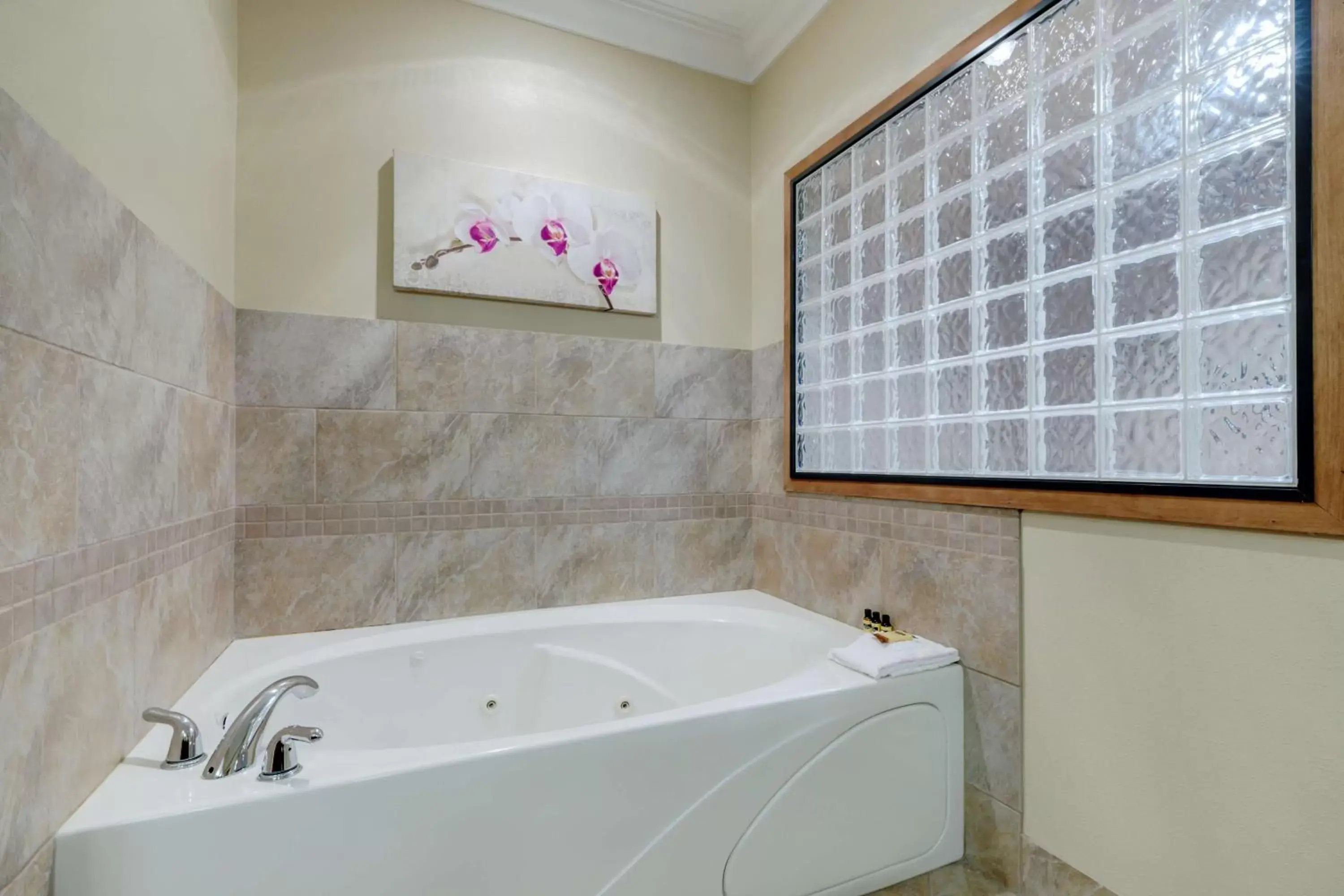 Bathroom in Best Western Plus Loveland Inn