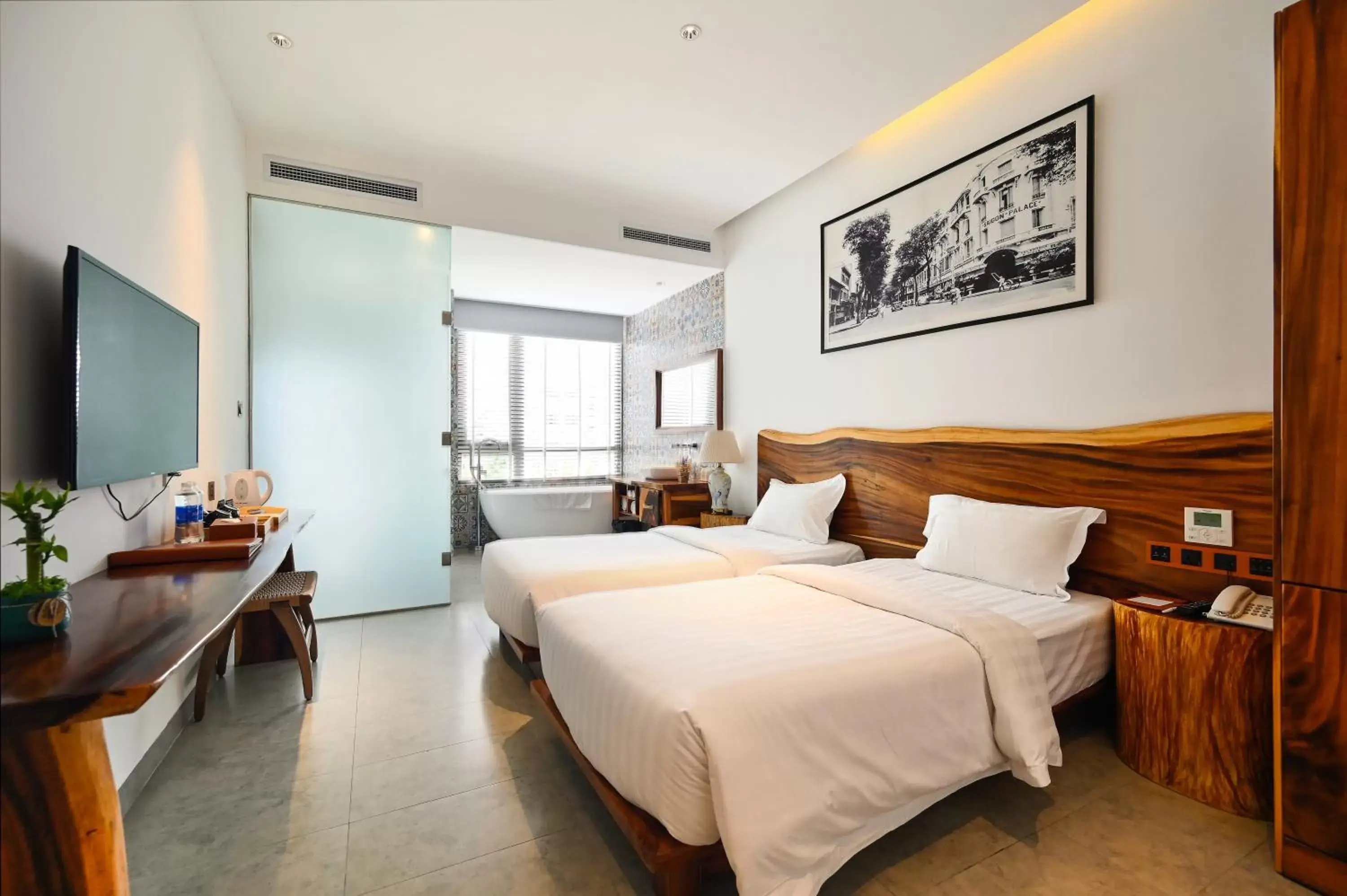 Bedroom, Bed in SKY GEM CENTRAL HOTEL