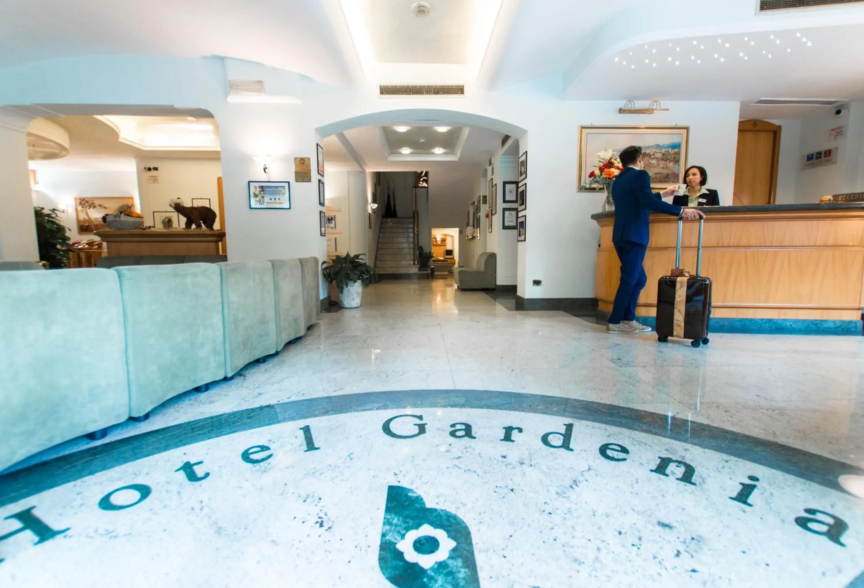 Lobby or reception in Comfort Hotel Gardenia Sorrento Coast