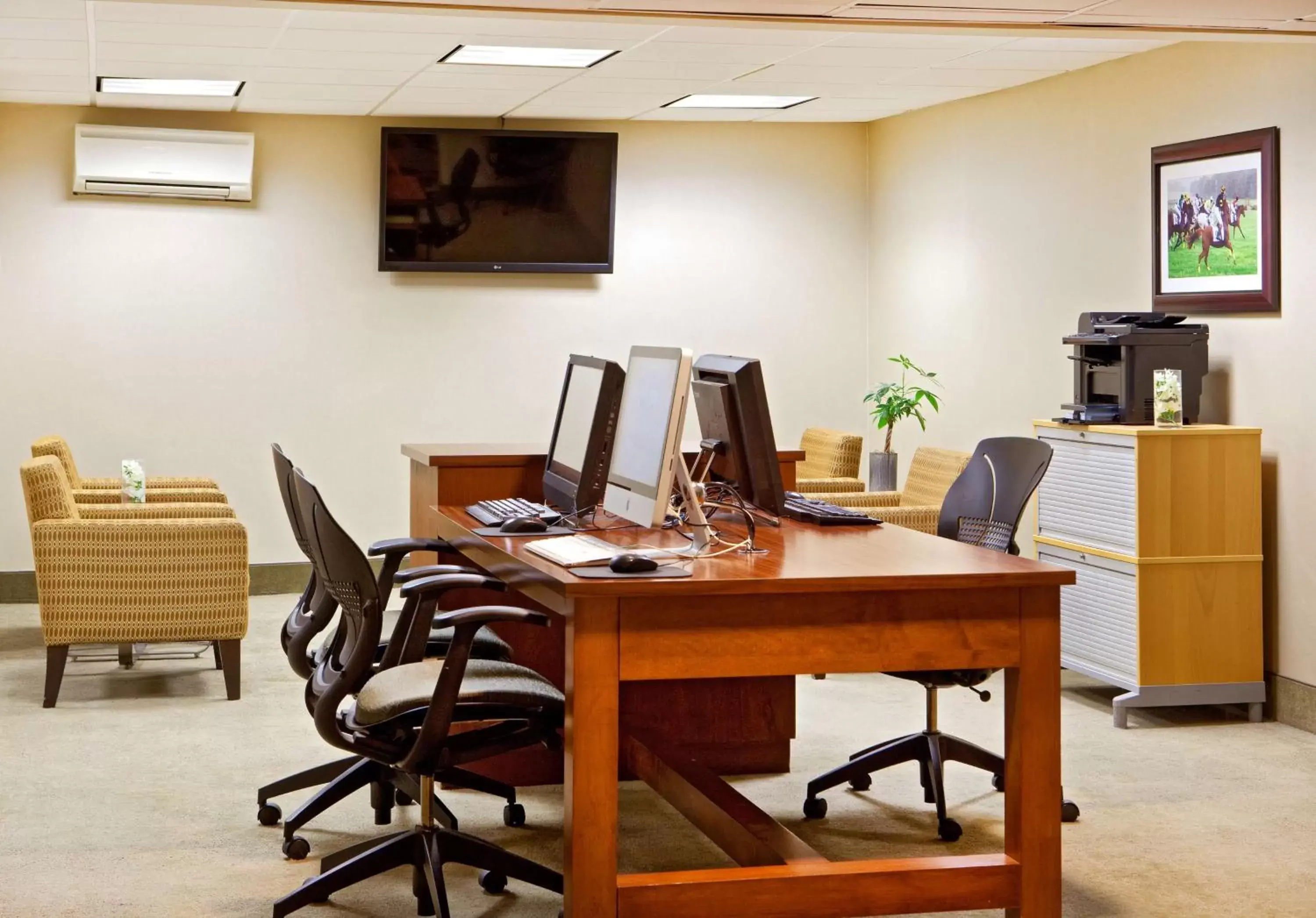 Business facilities in DoubleTree By Hilton Baltimore North Pikesville