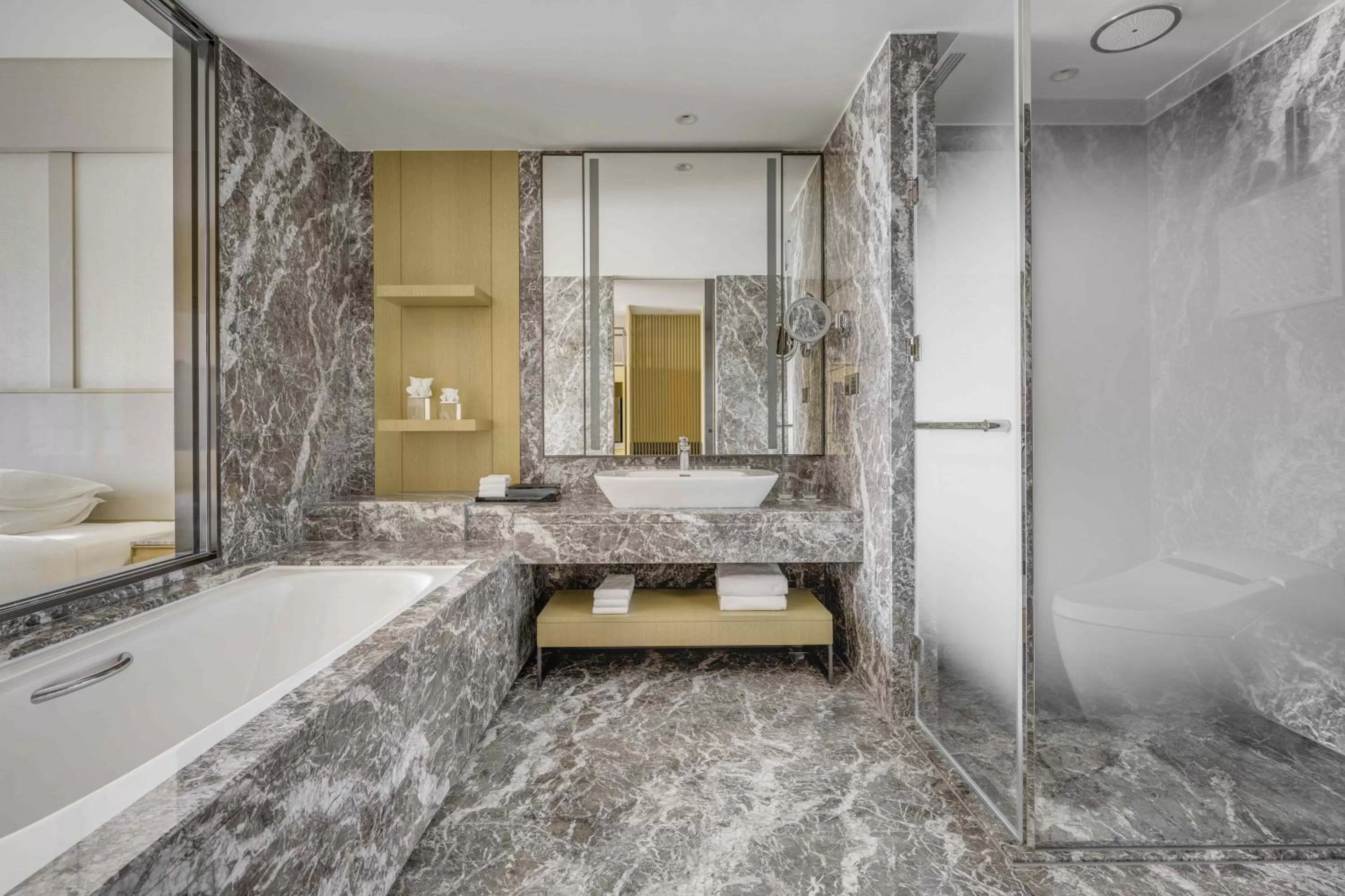 Bathroom in Kaohsiung Marriott Hotel