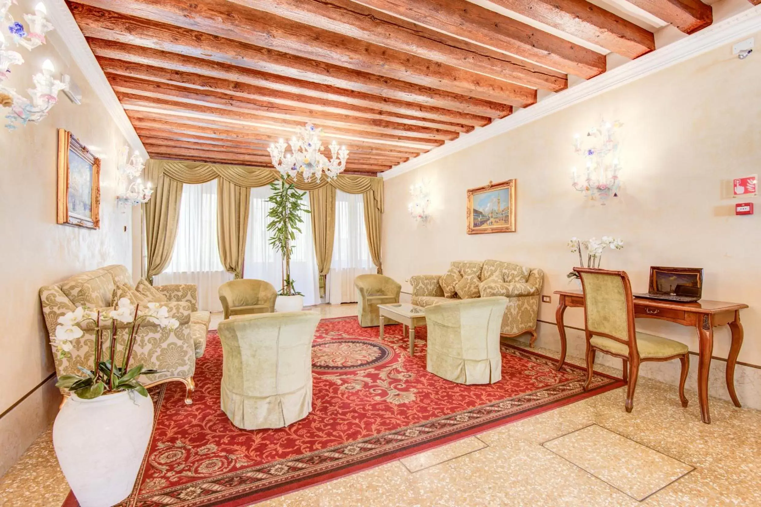 Lobby or reception, Banquet Facilities in Hotel Al Duca Di Venezia