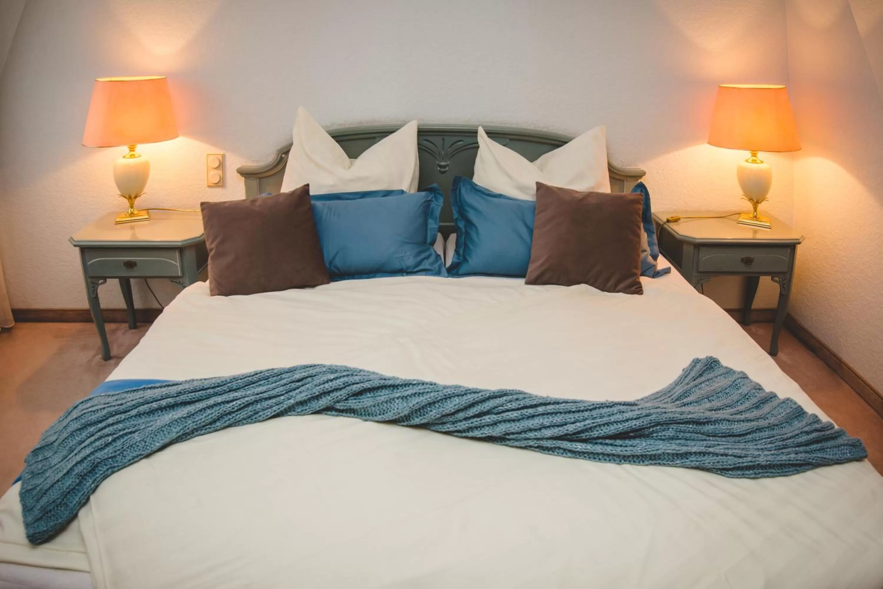 Bed in Hotel & Restaurant Zum Vater Rhein