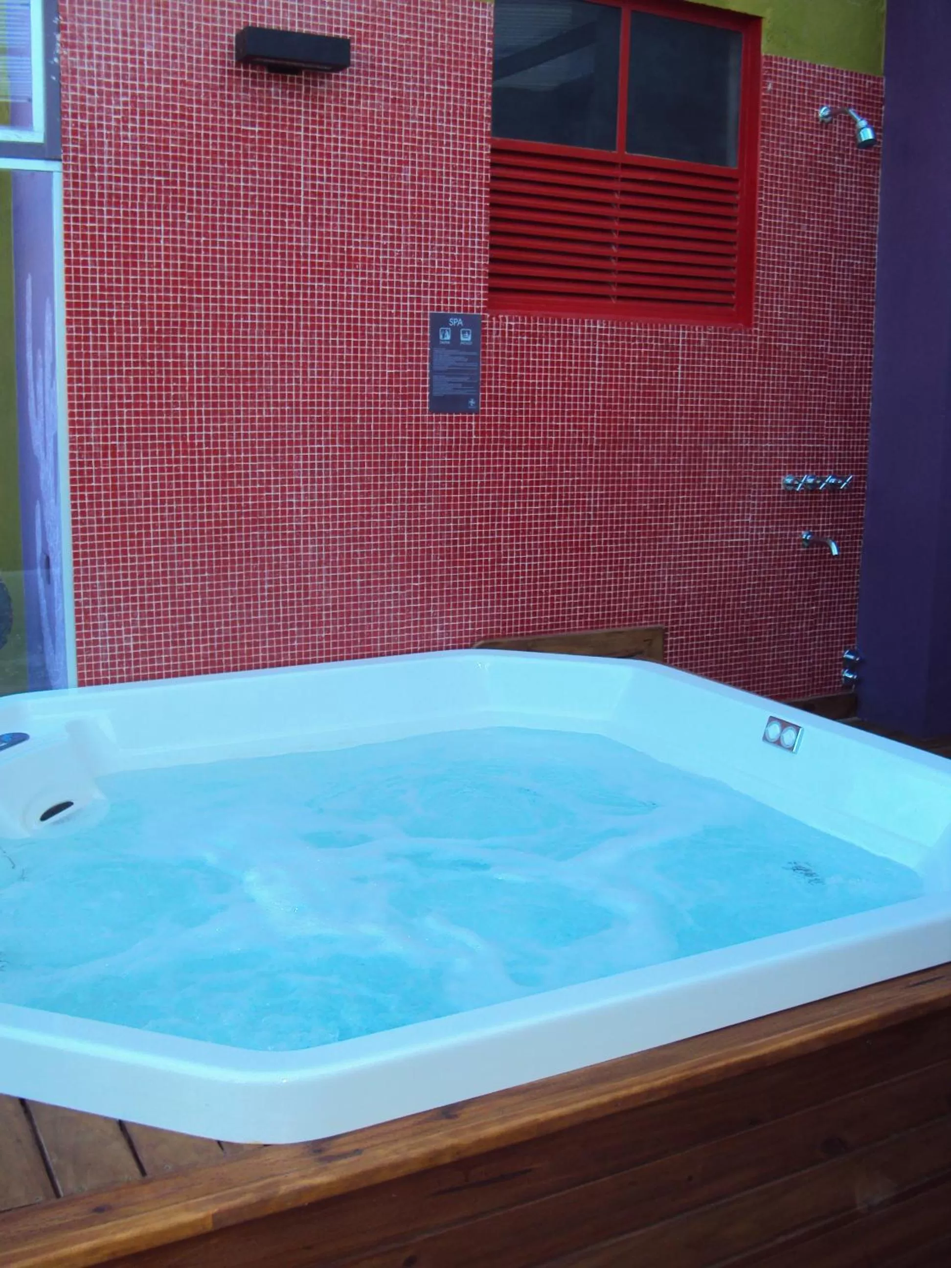 Hot Tub in Infinito Hotel