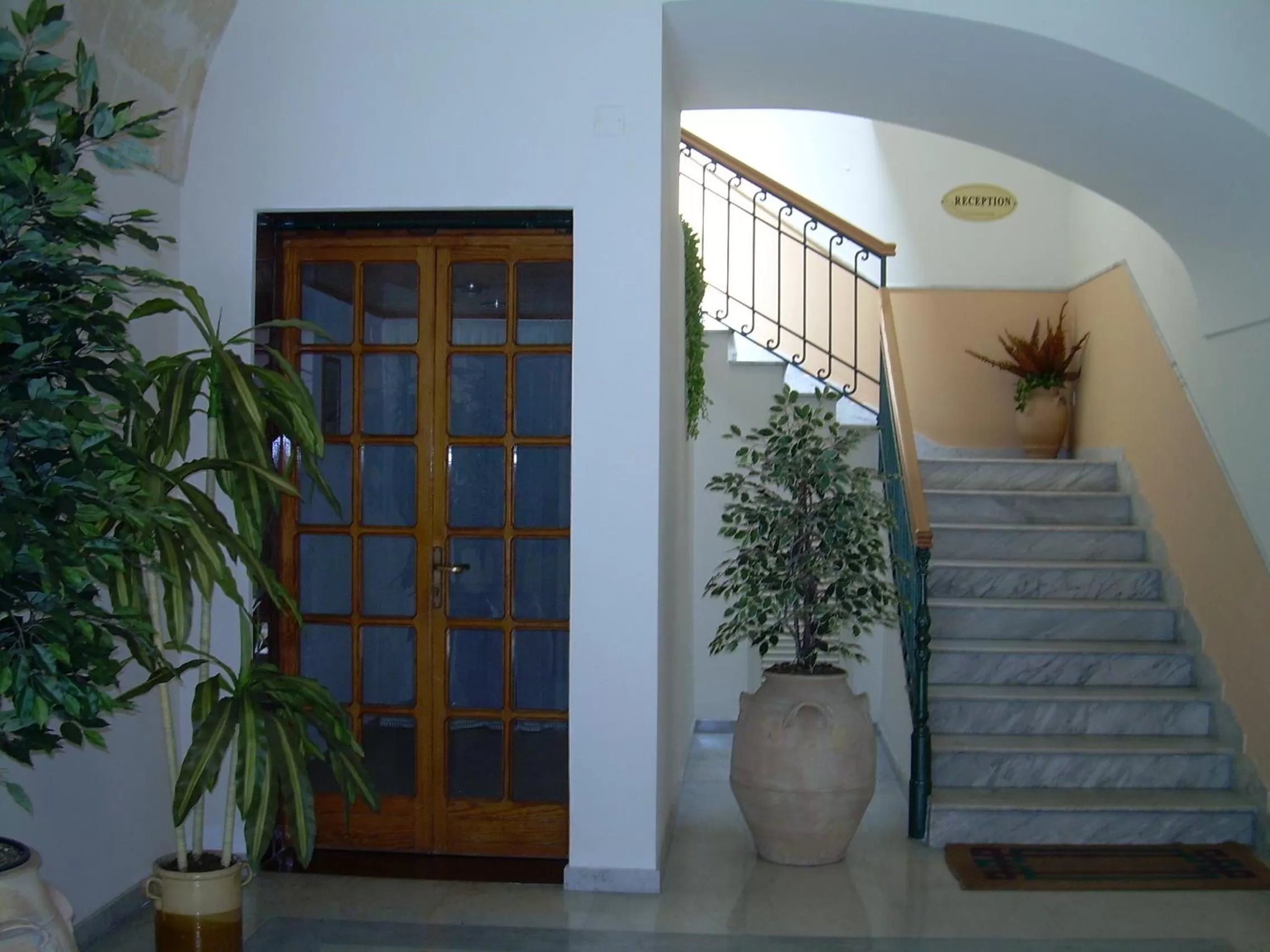 Decorative detail in Albergo Roma