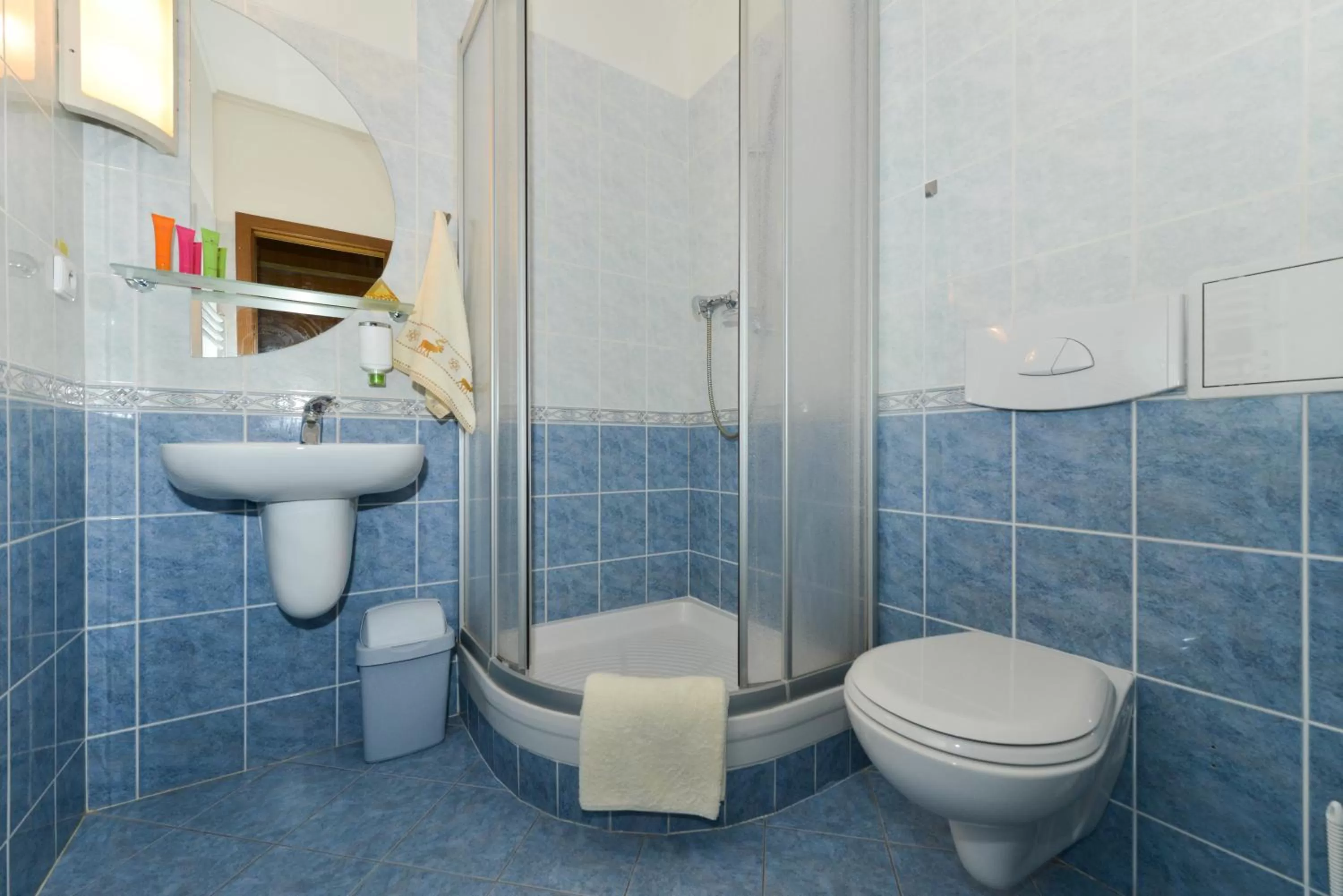 Photo of the whole room in Hotel Trilobit