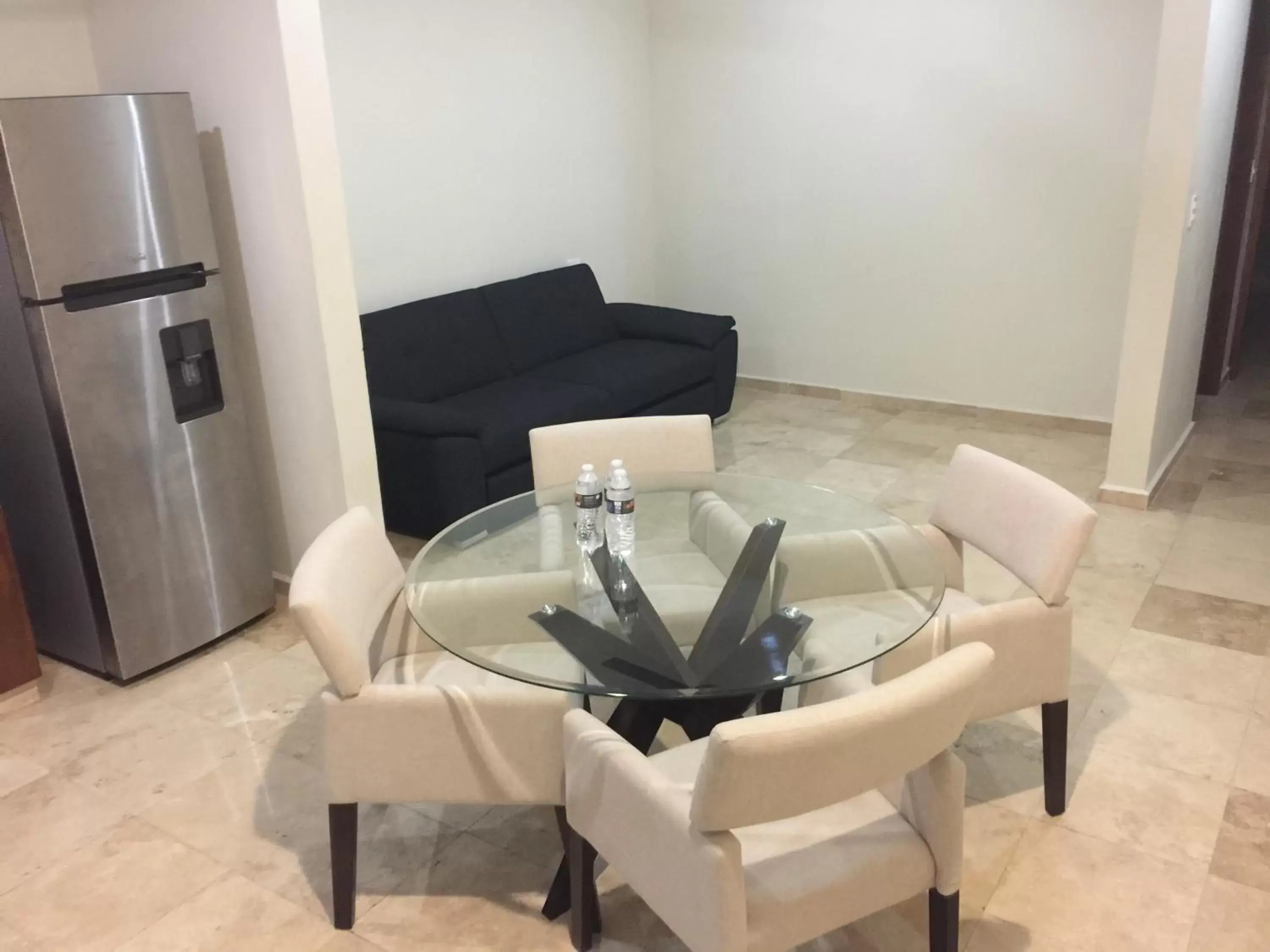 Living room, Dining Area in Hotel Playa Encantada