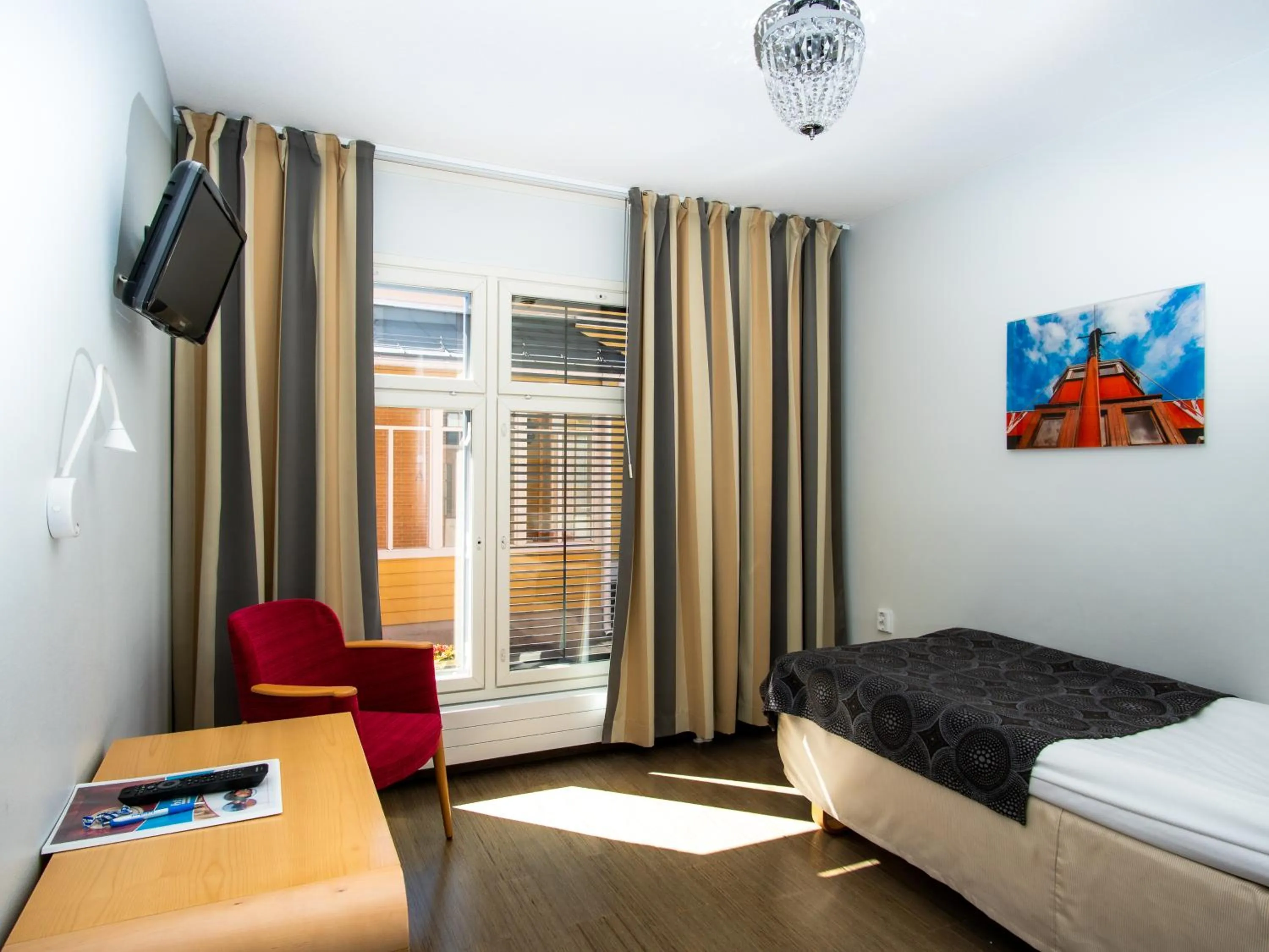 Photo of the whole room, Bed in Hotel Jahtihovi