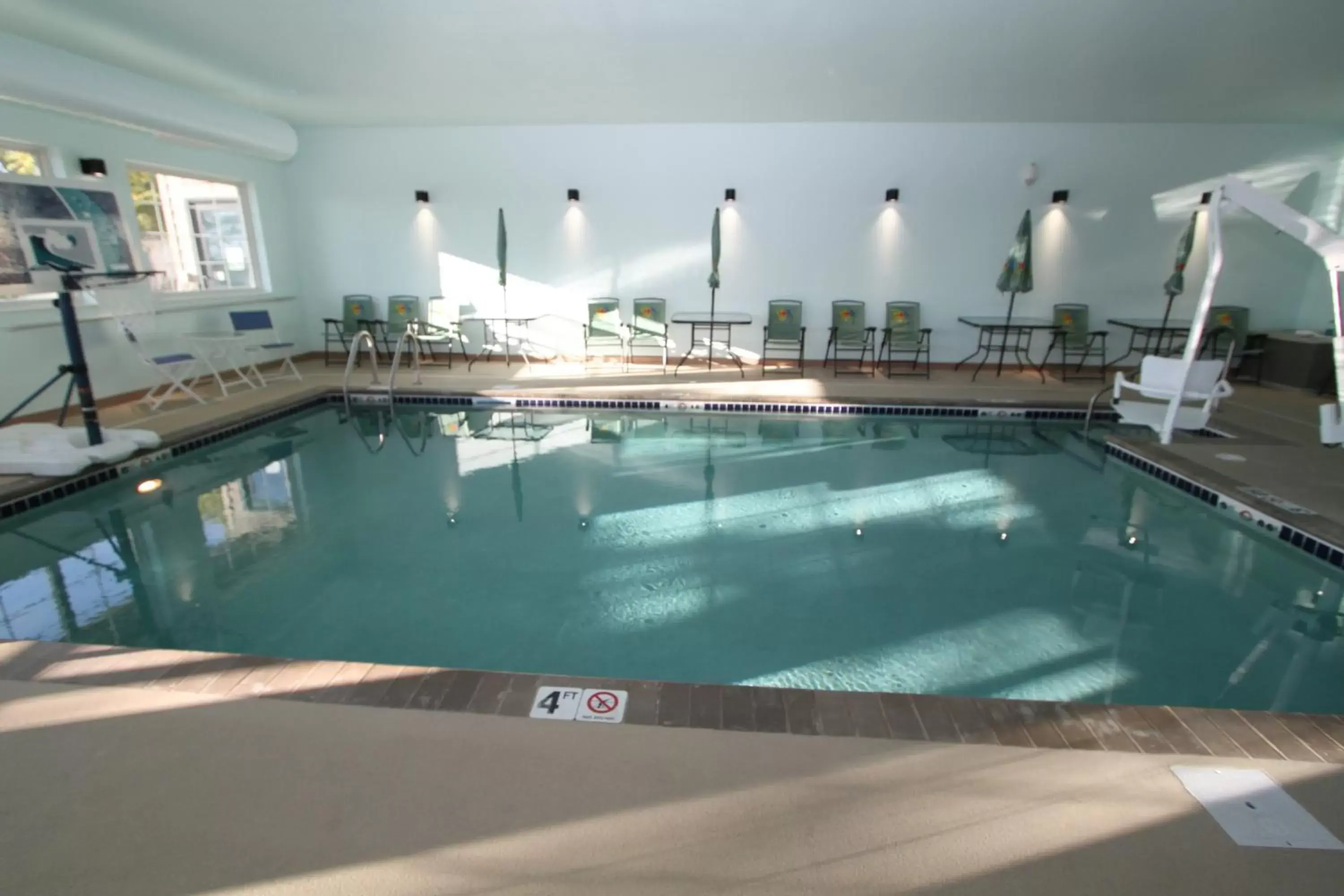 Swimming Pool in Bowman Lodge & Convention Center