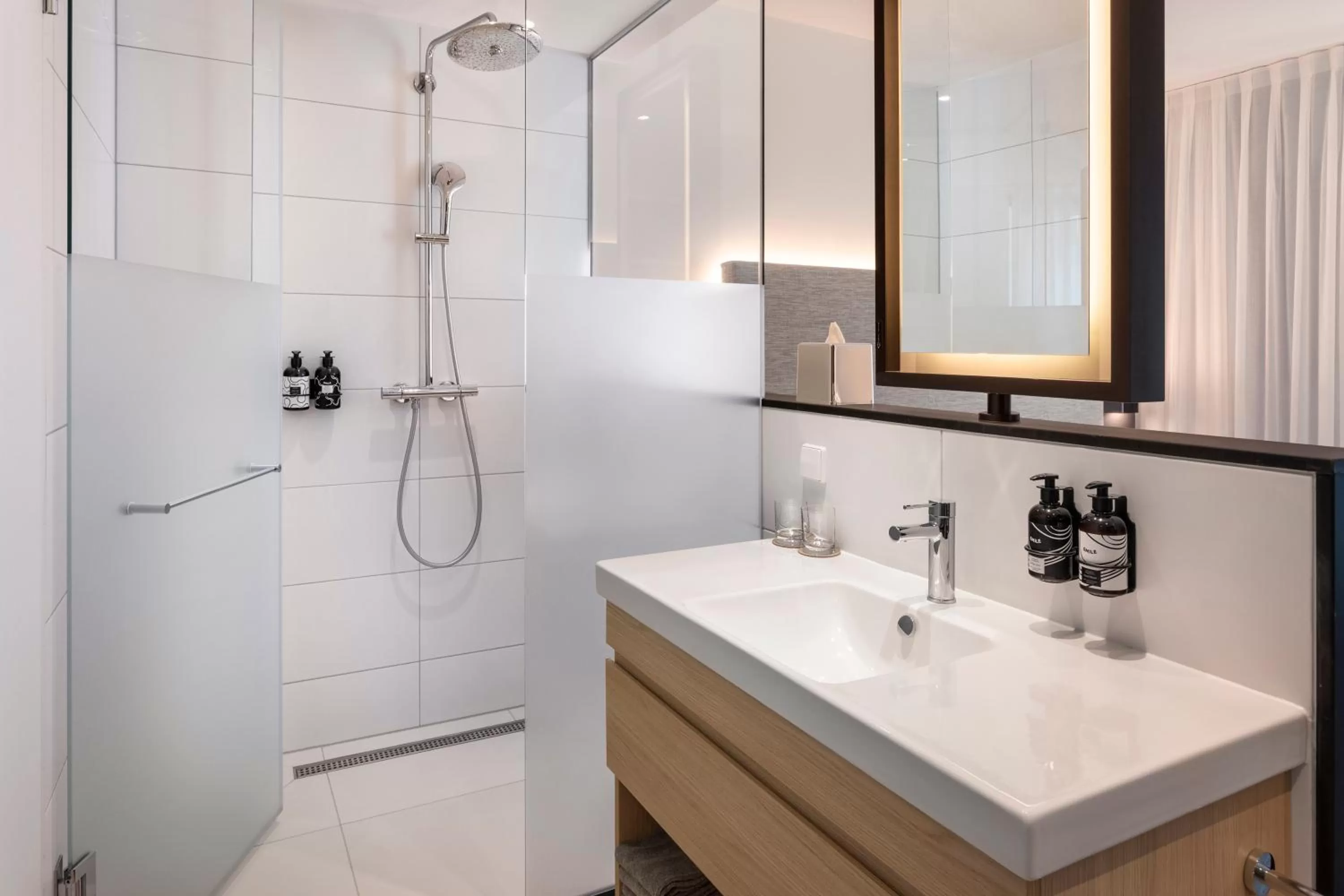 Shower in INNSiDE by Meliá Amsterdam