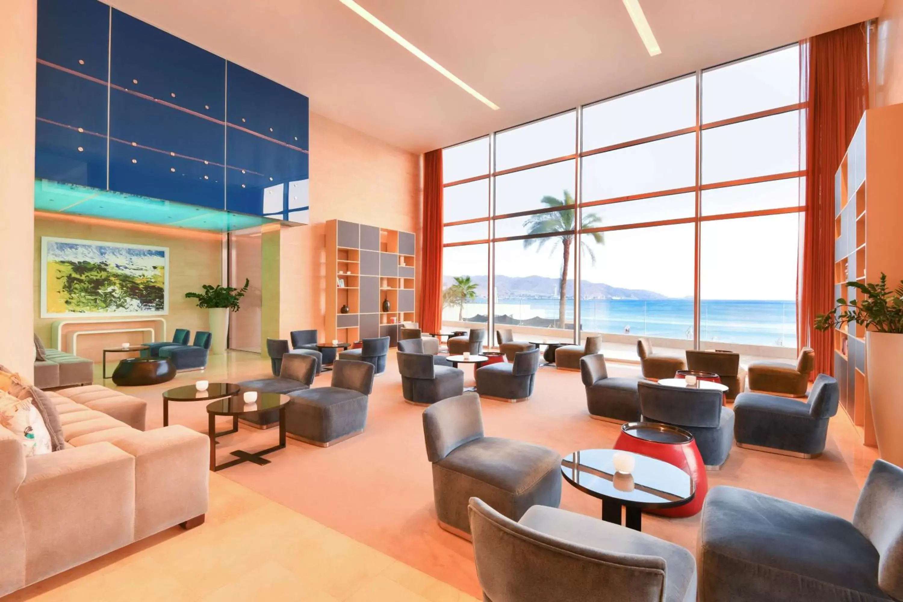 Lounge or bar in Kempinski Hotel Aqaba