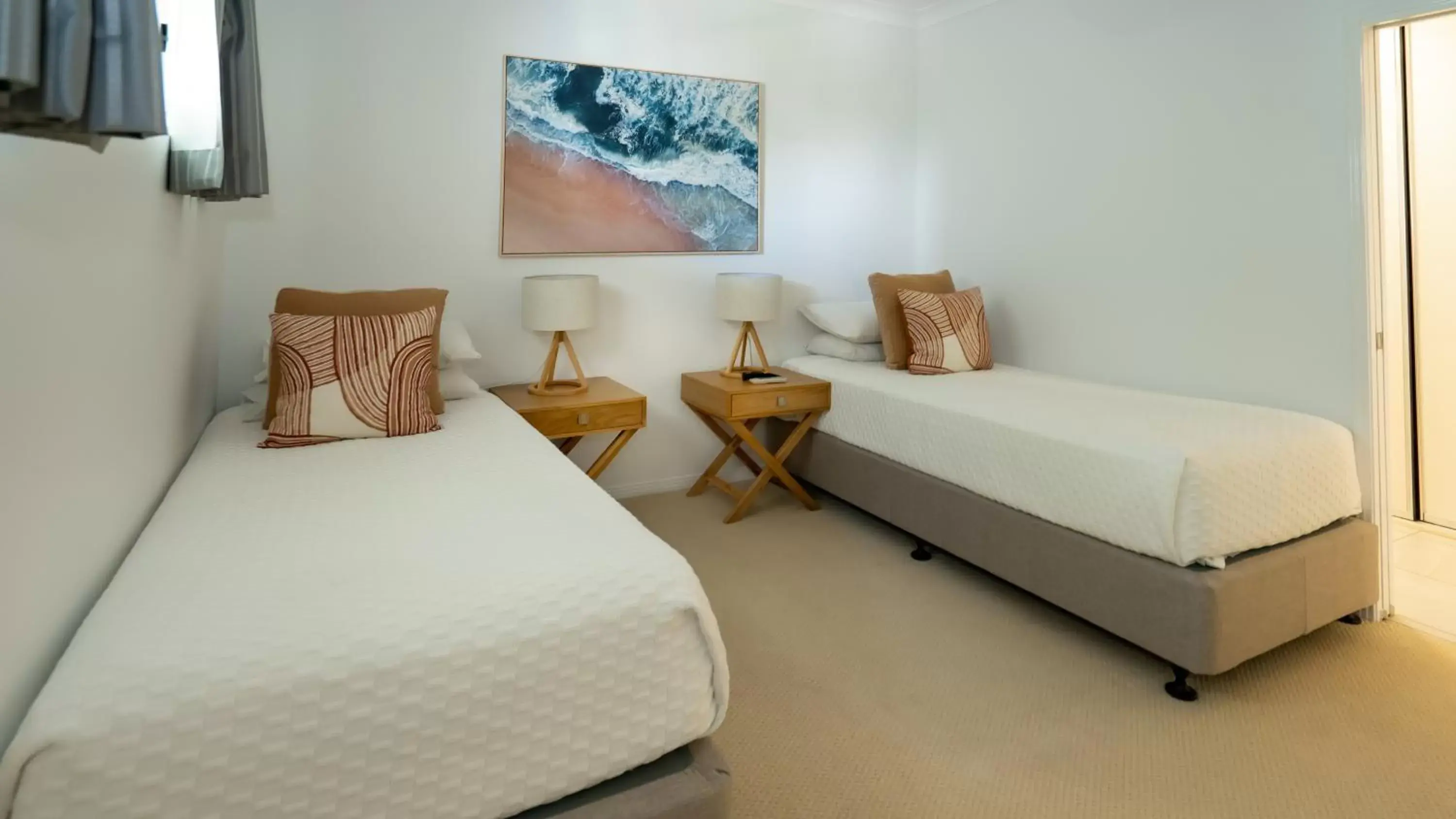 Bedroom, Bed in Waters Edge Apartment Cairns