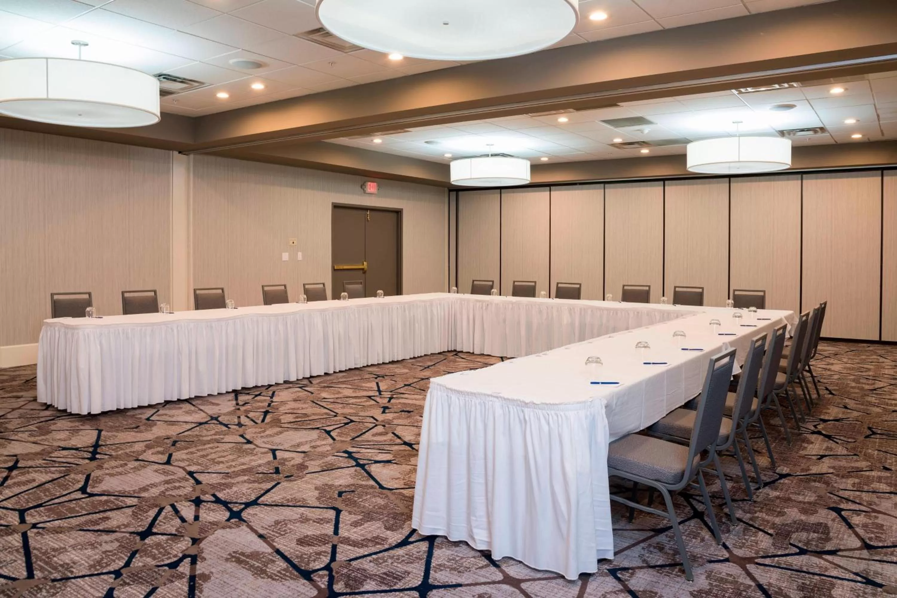 Meeting/conference room in Delta Hotels by Marriott Grand Rapids Airport
