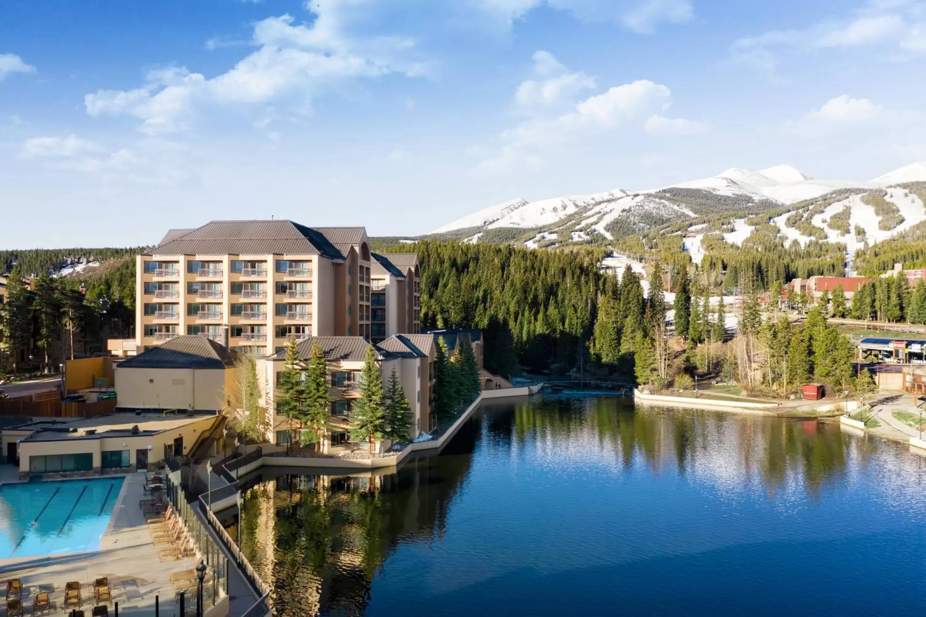 Property building, Pool View in Marriott's Mountain Valley Lodge at Breckenridge