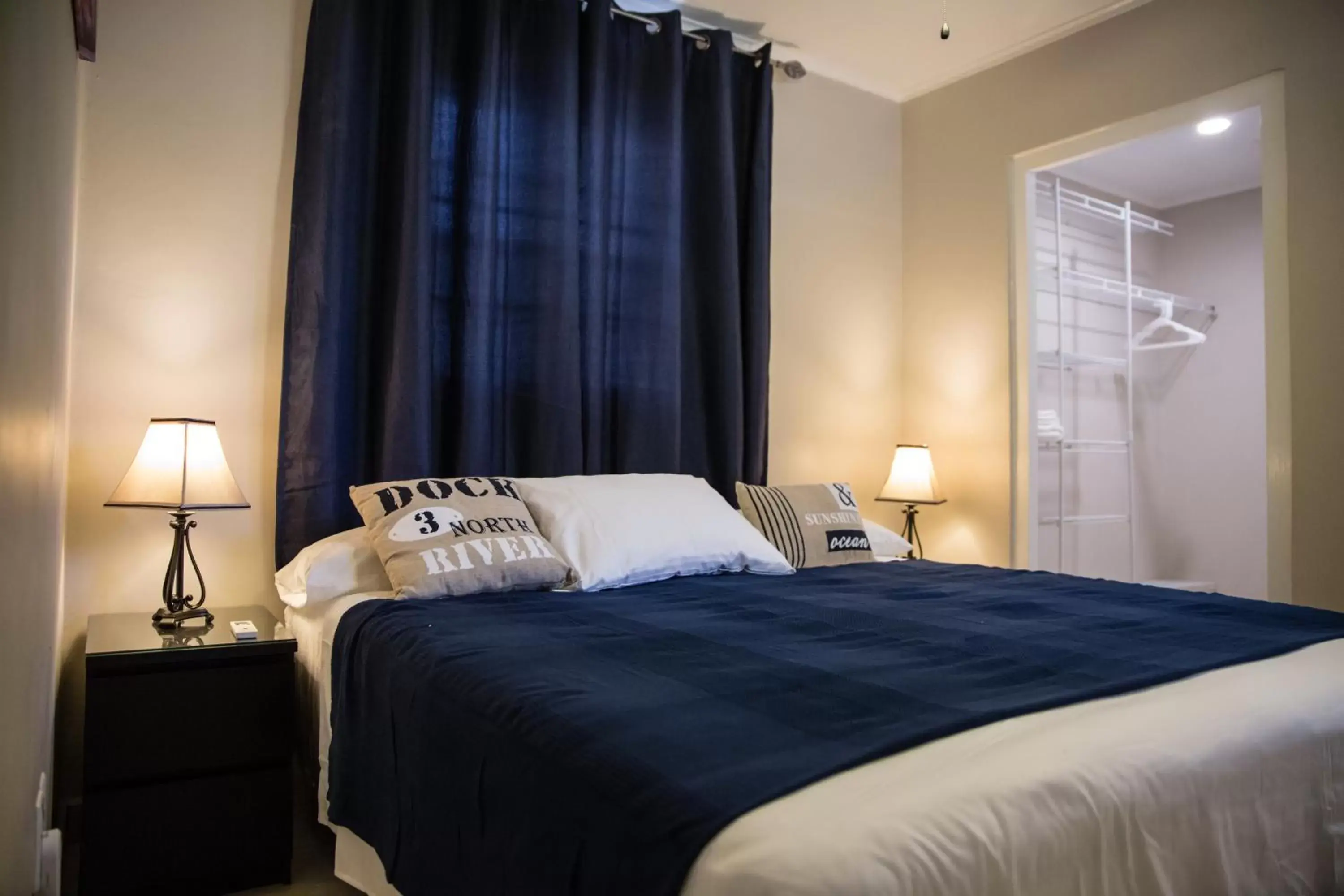 Deluxe King Suite in The Pier Beach Inn & Suites Deluxe King Suite in The Pier Beach Inn & Suites