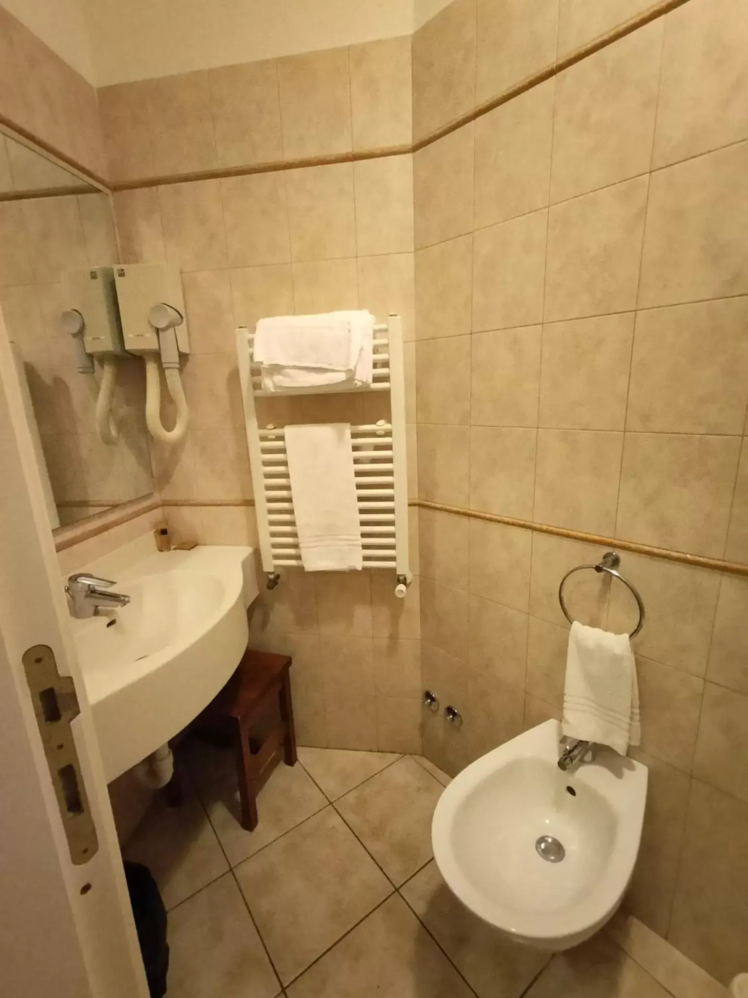 Bathroom in Albergo Italia