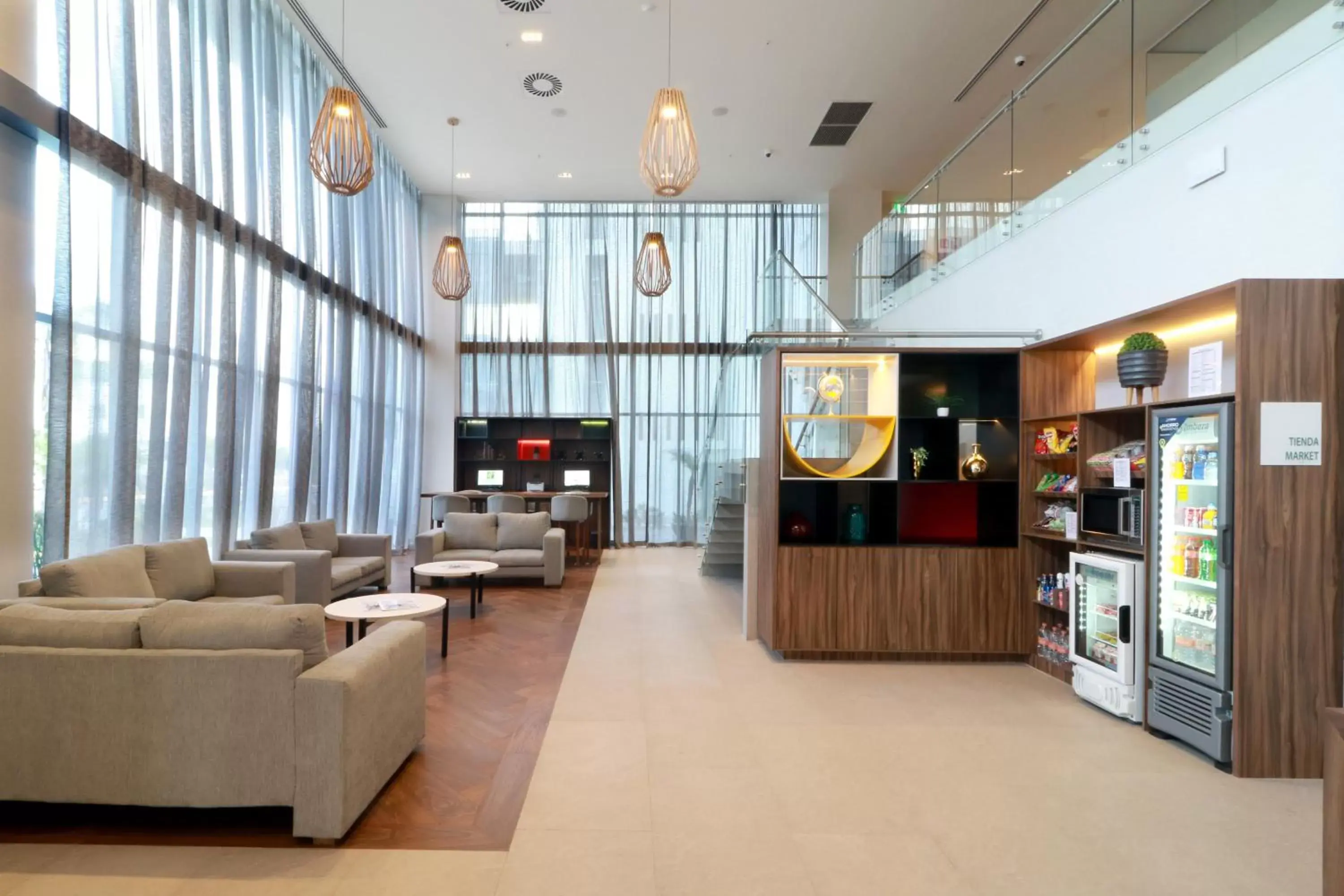 Property building, Lobby/Reception in Holiday Inn & Suites - Monterrey Apodaca Zona Airport, an IHG Hotel