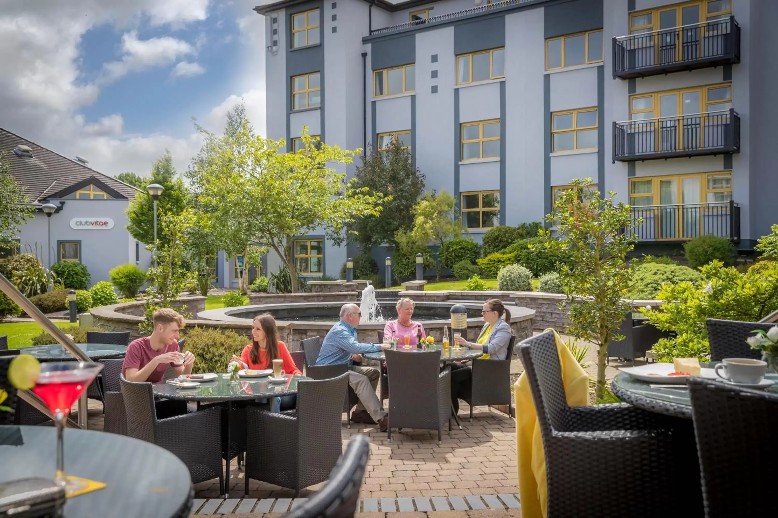 Property building, Restaurant/Places to Eat in Maldron Hotel Wexford