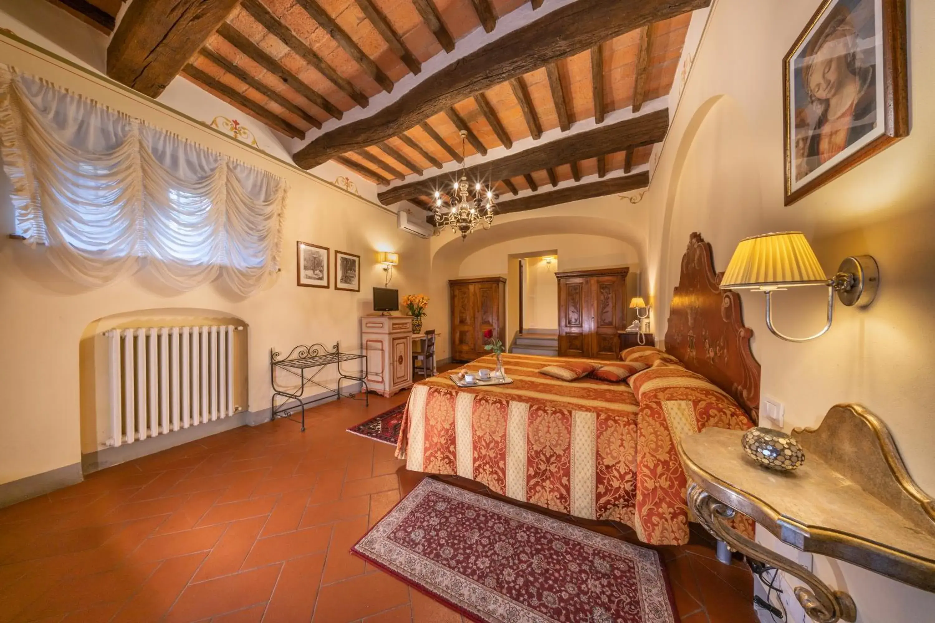 Deluxe Double Room in Relais Borgo San Pietro