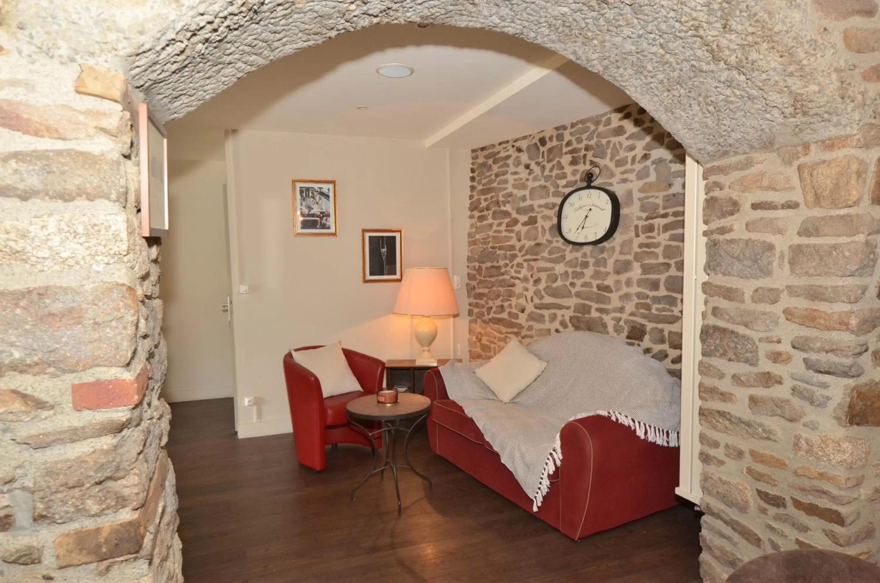 Living room, Seating Area in Hotel De La Porte Saint-Malo