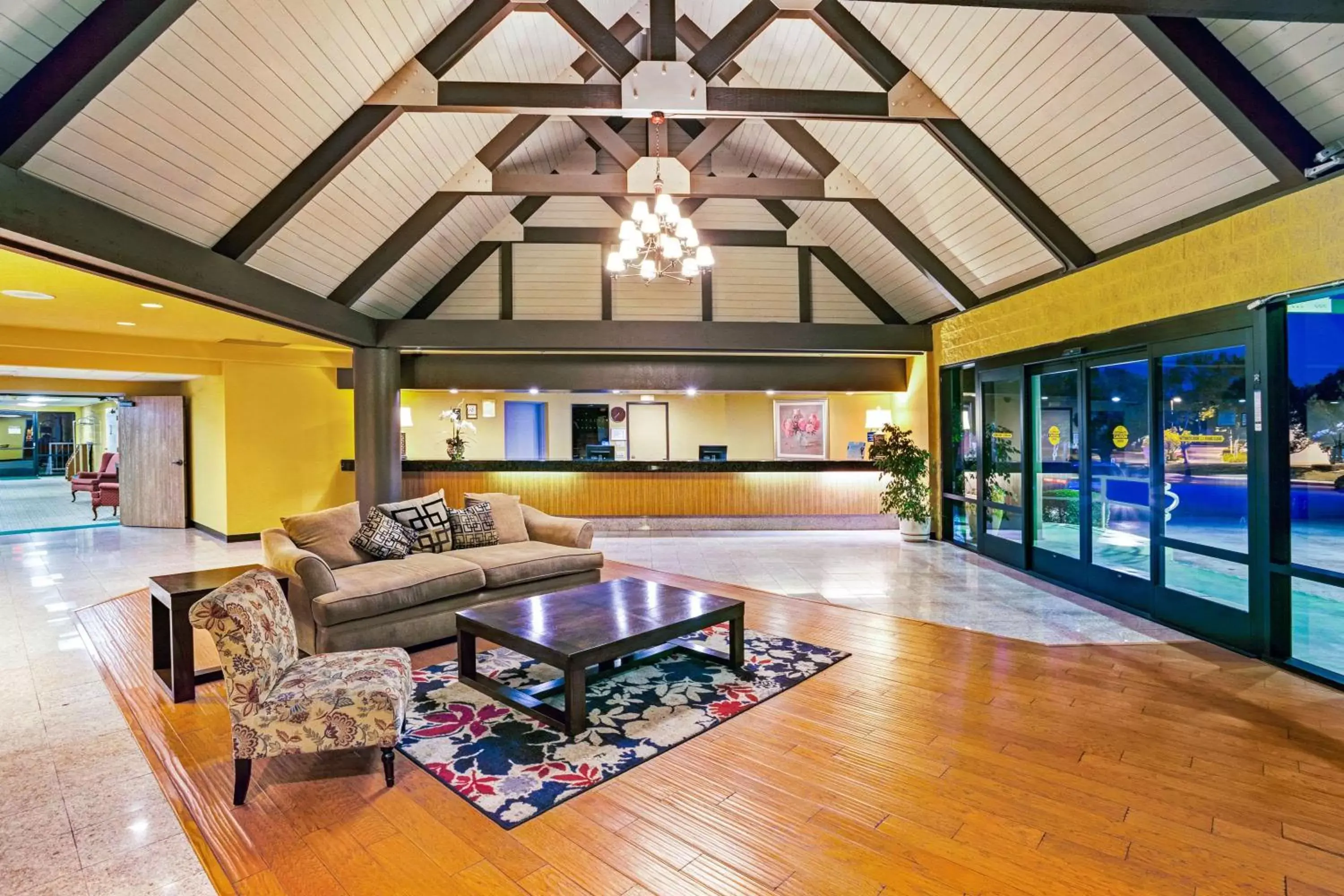 Lobby or reception in Days Inn & Suites by Wyndham Fullerton Lobby or reception in Days Inn & Suites by Wyndham Fullerton