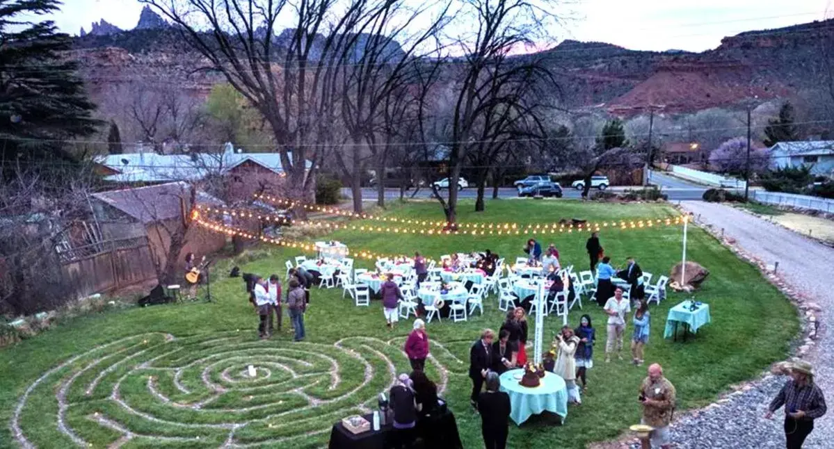 Bird's eye view in 2 Cranes Inn - Zion