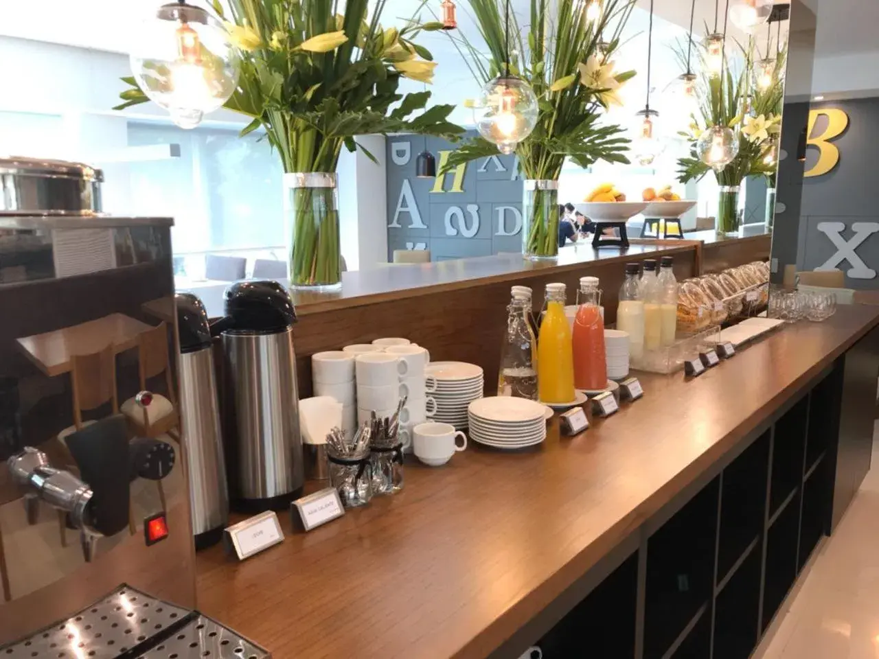 Coffee/tea facilities in Howard Johnson Plaza Buenos Aires