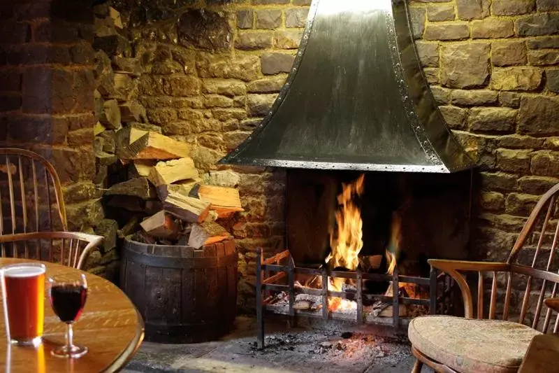 Decorative detail, BBQ Facilities in The Anchor Inn